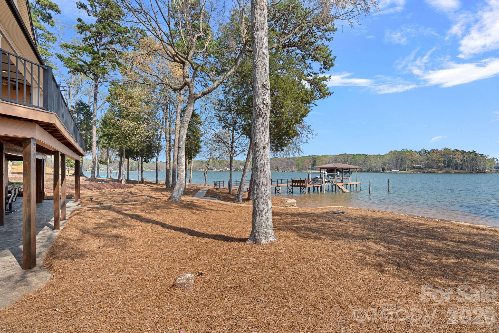 main property photo 40