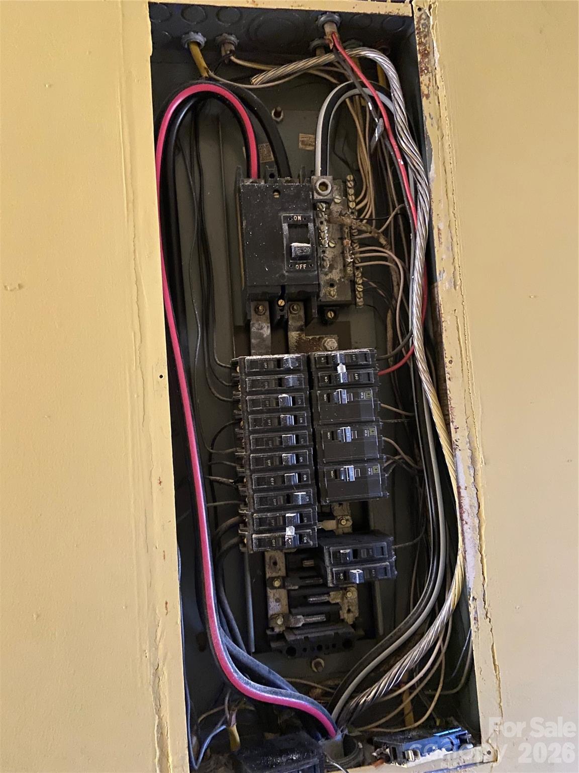 main property photo 40