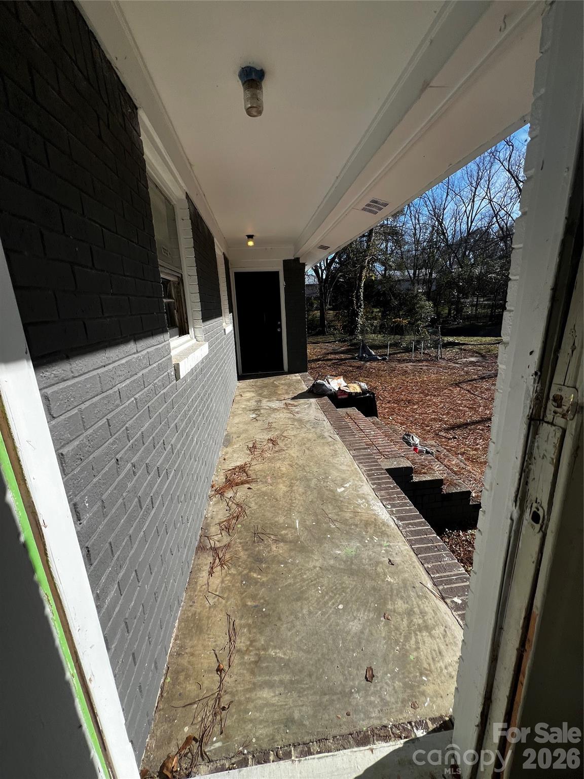 main property photo 41