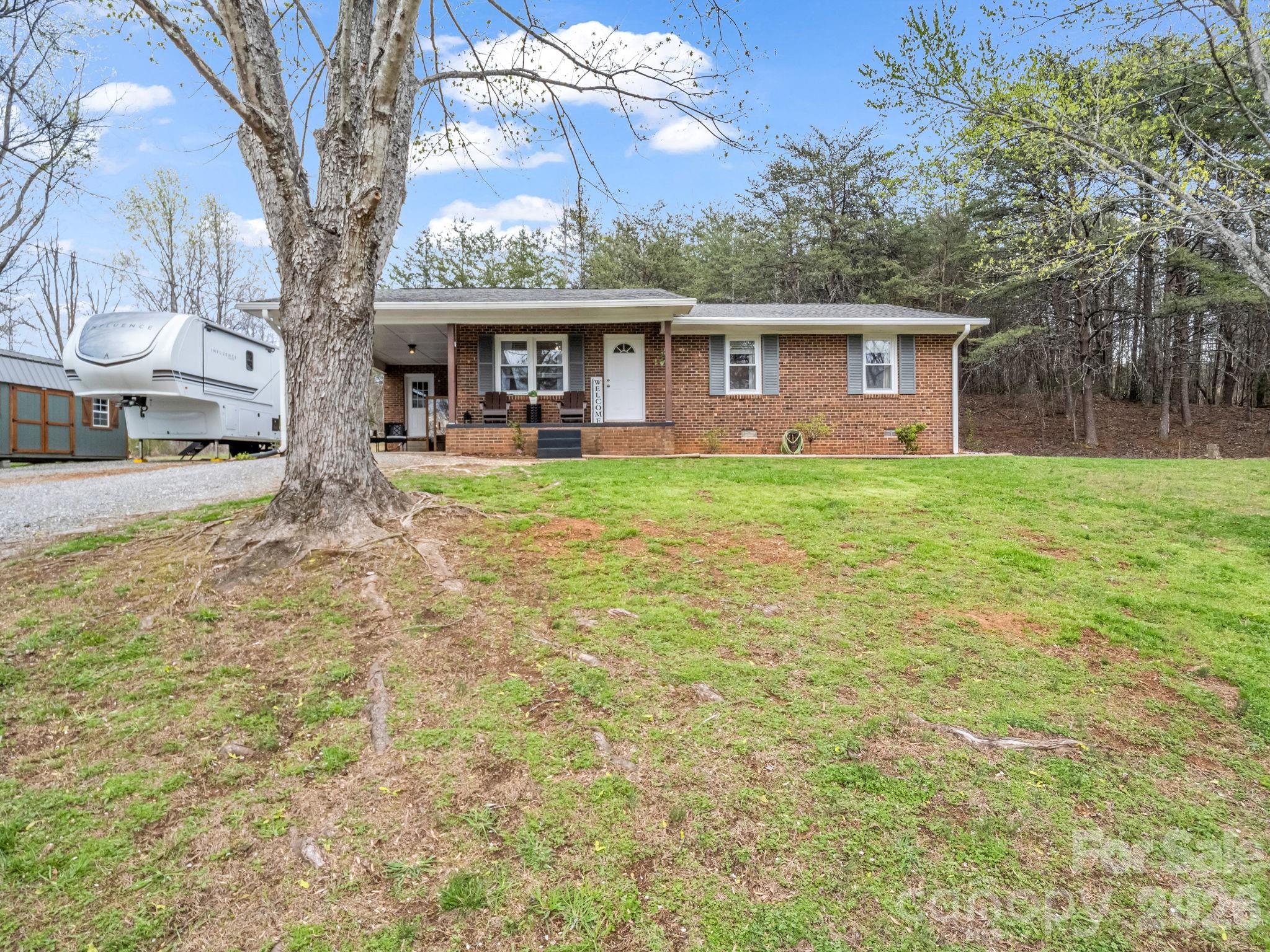 main property photo 7
