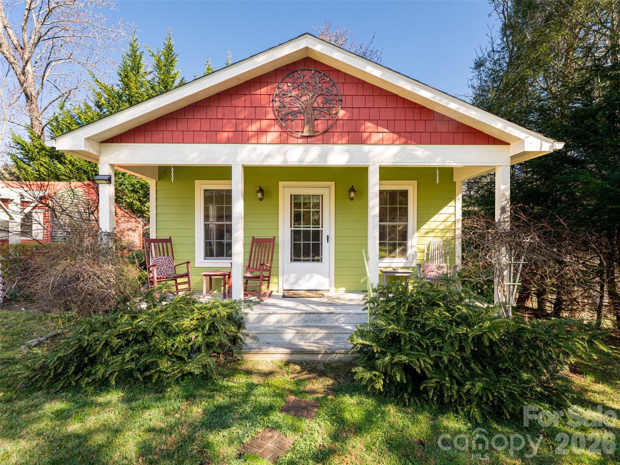 main property photo 34