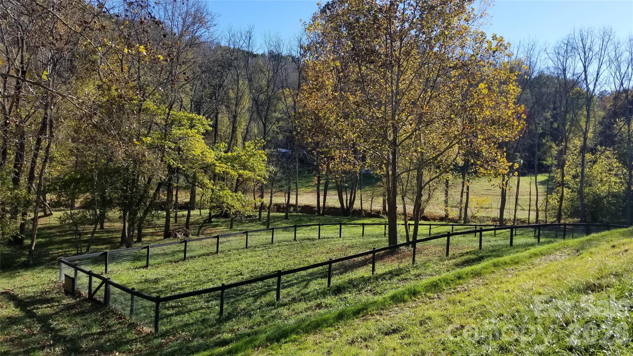 main property photo 13