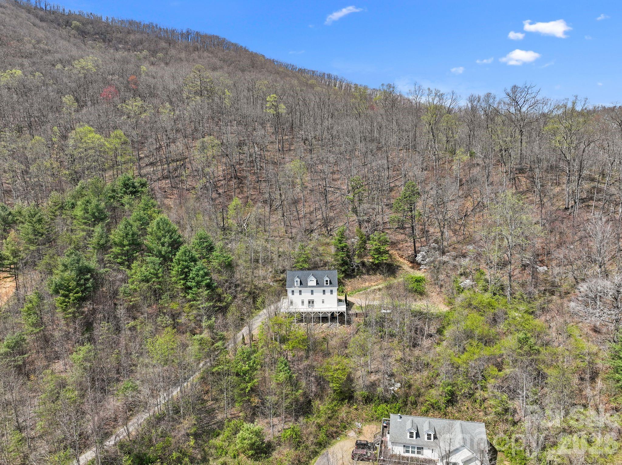 main property photo 40