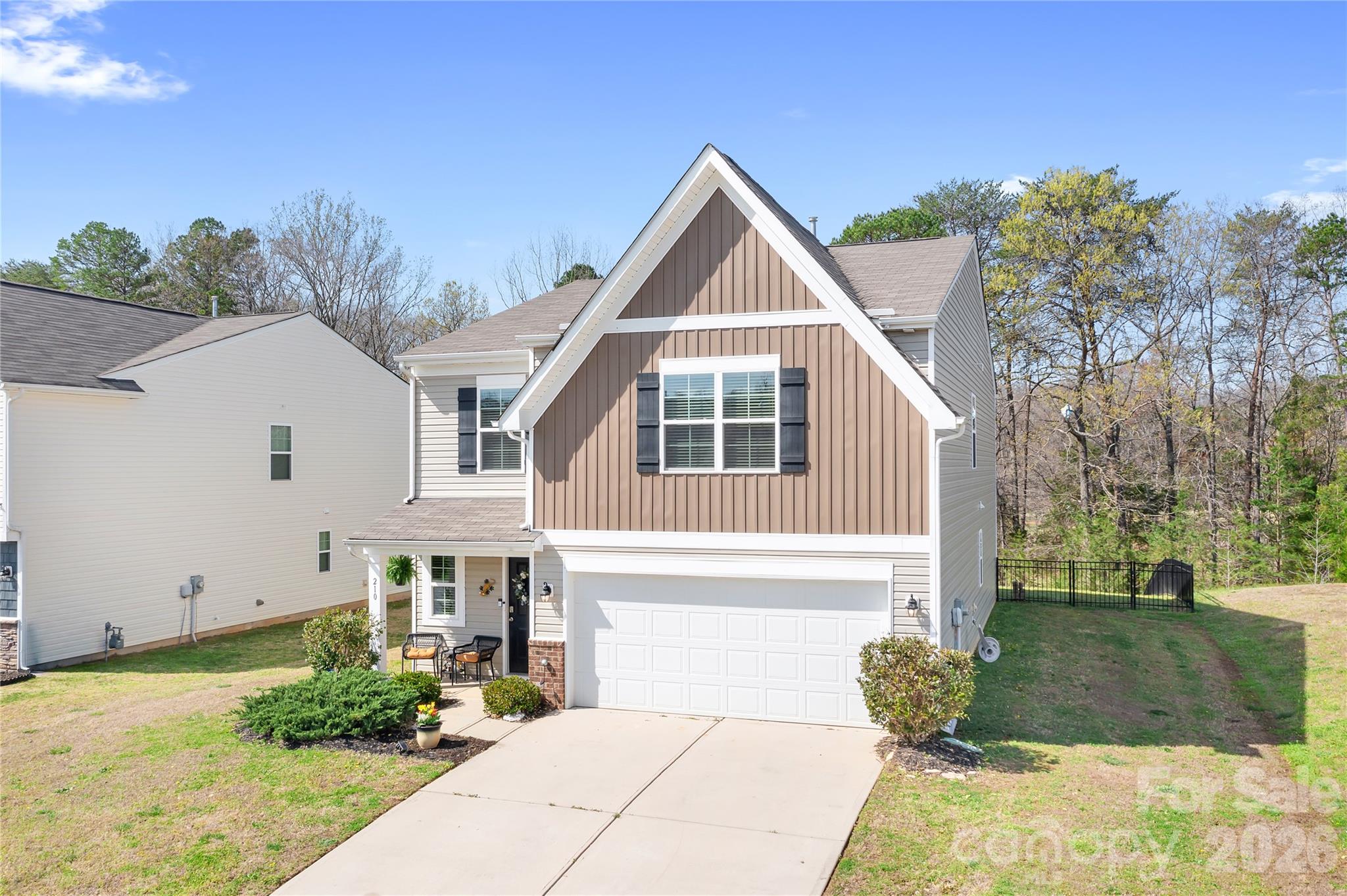 main property photo 37