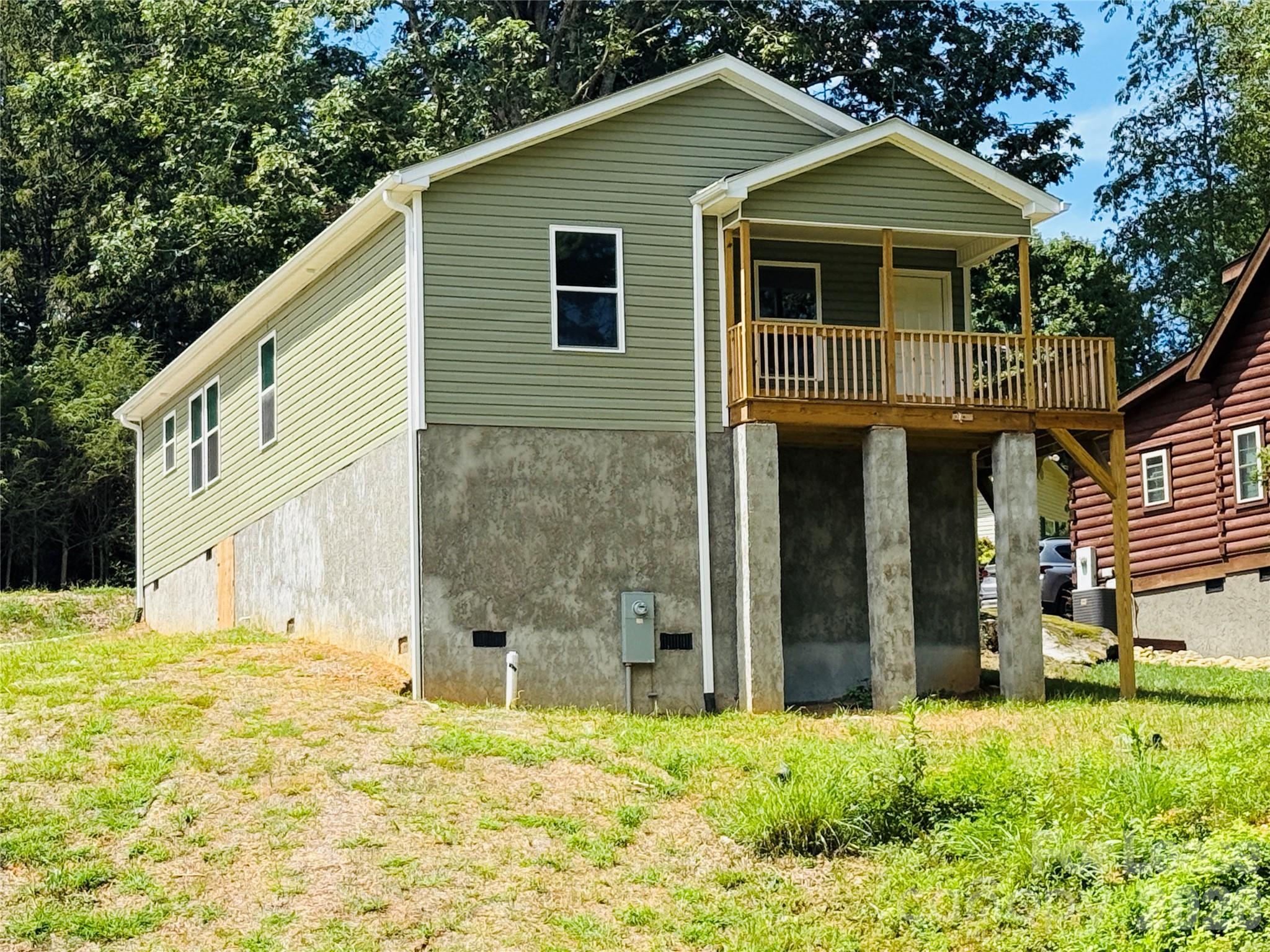 main property photo 30