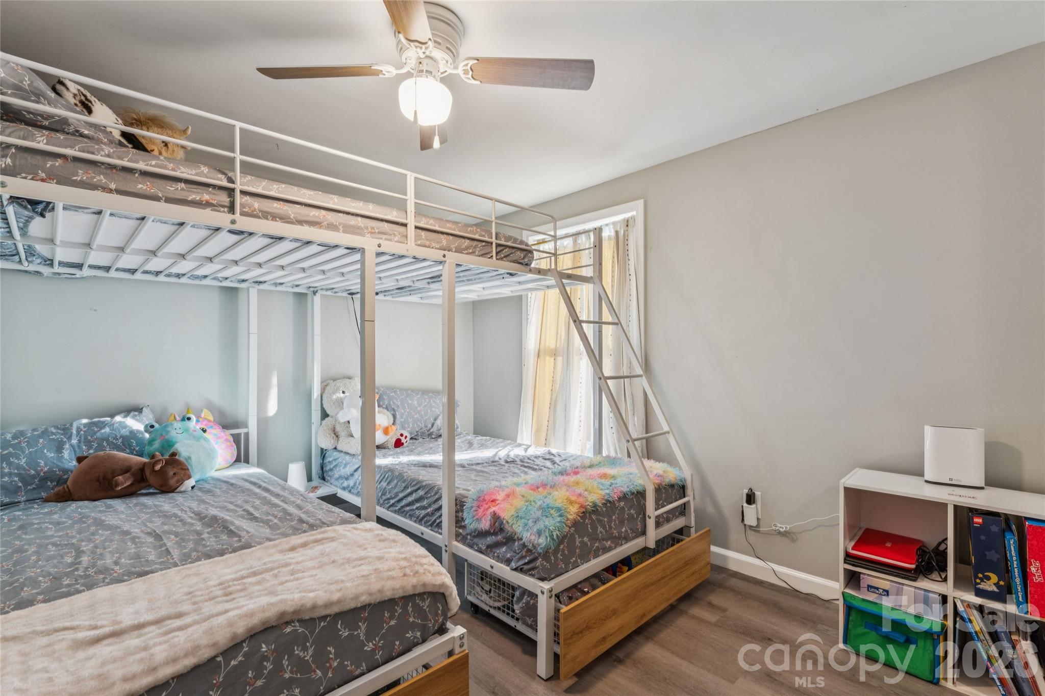 main property photo 24
