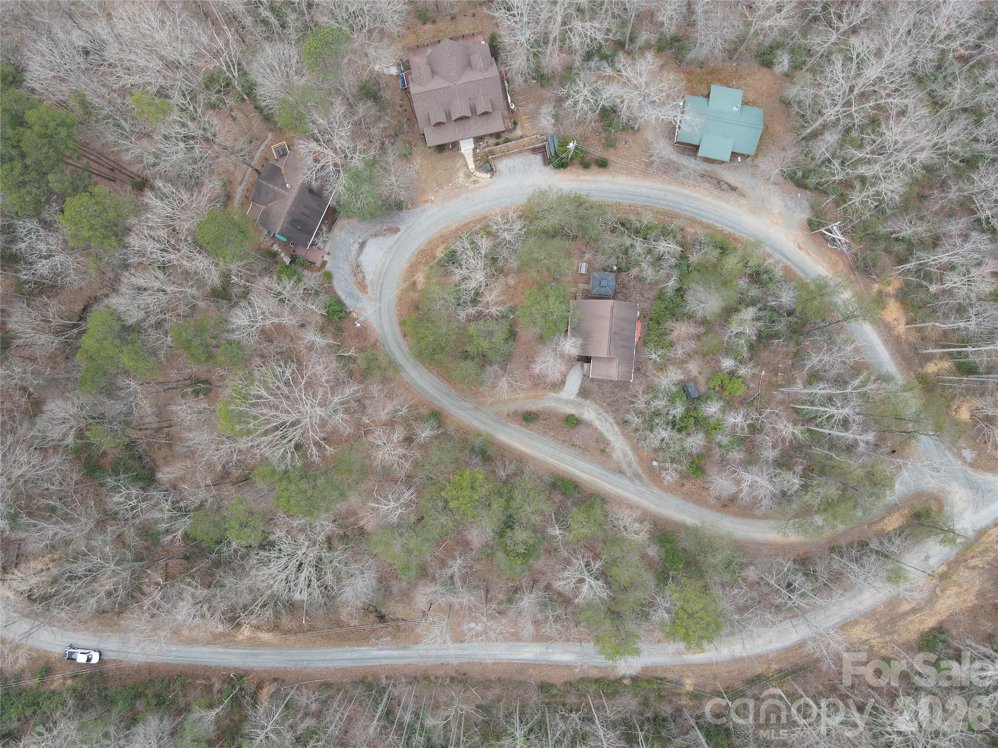 main property photo 16