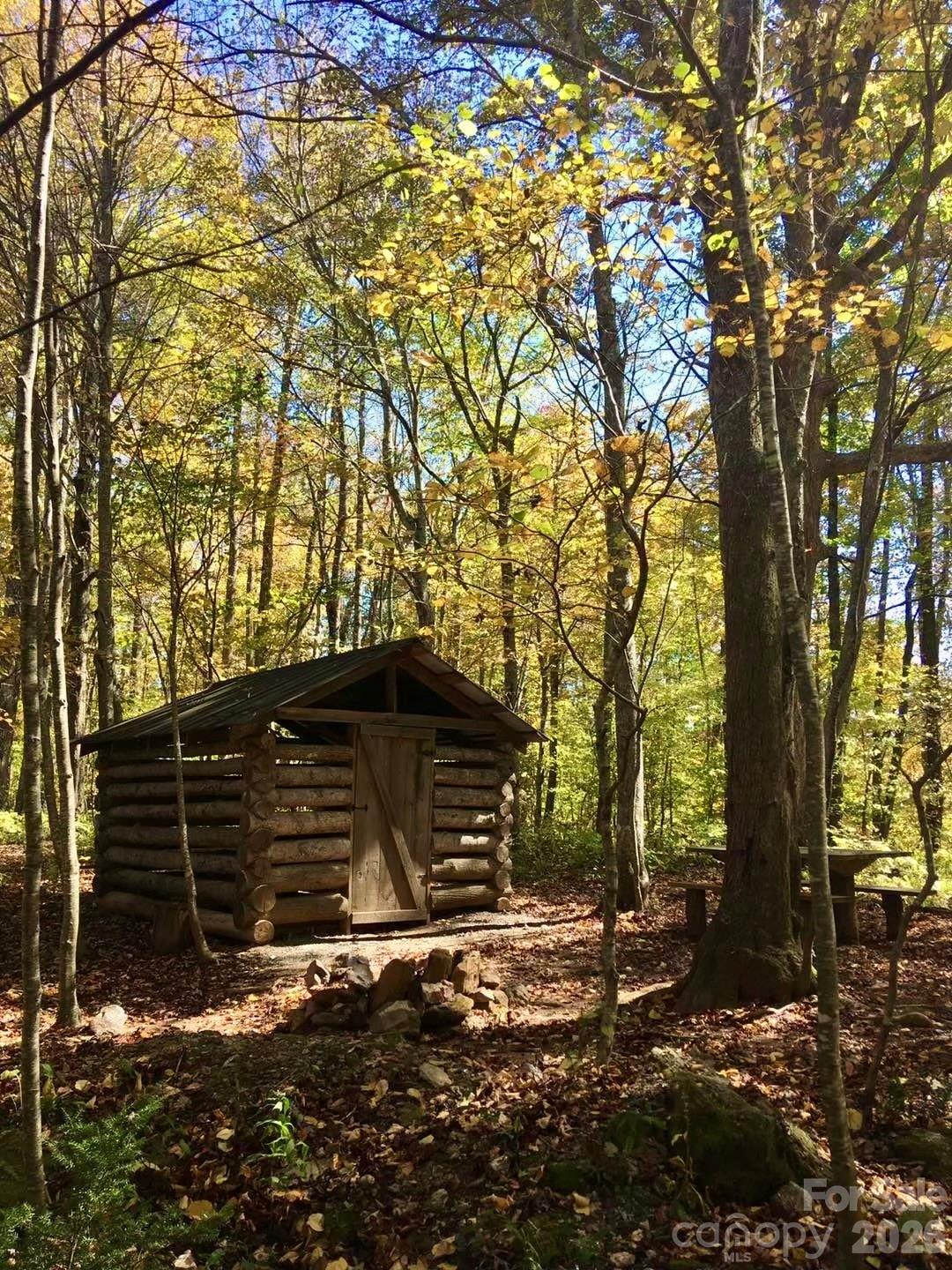 main property photo 17