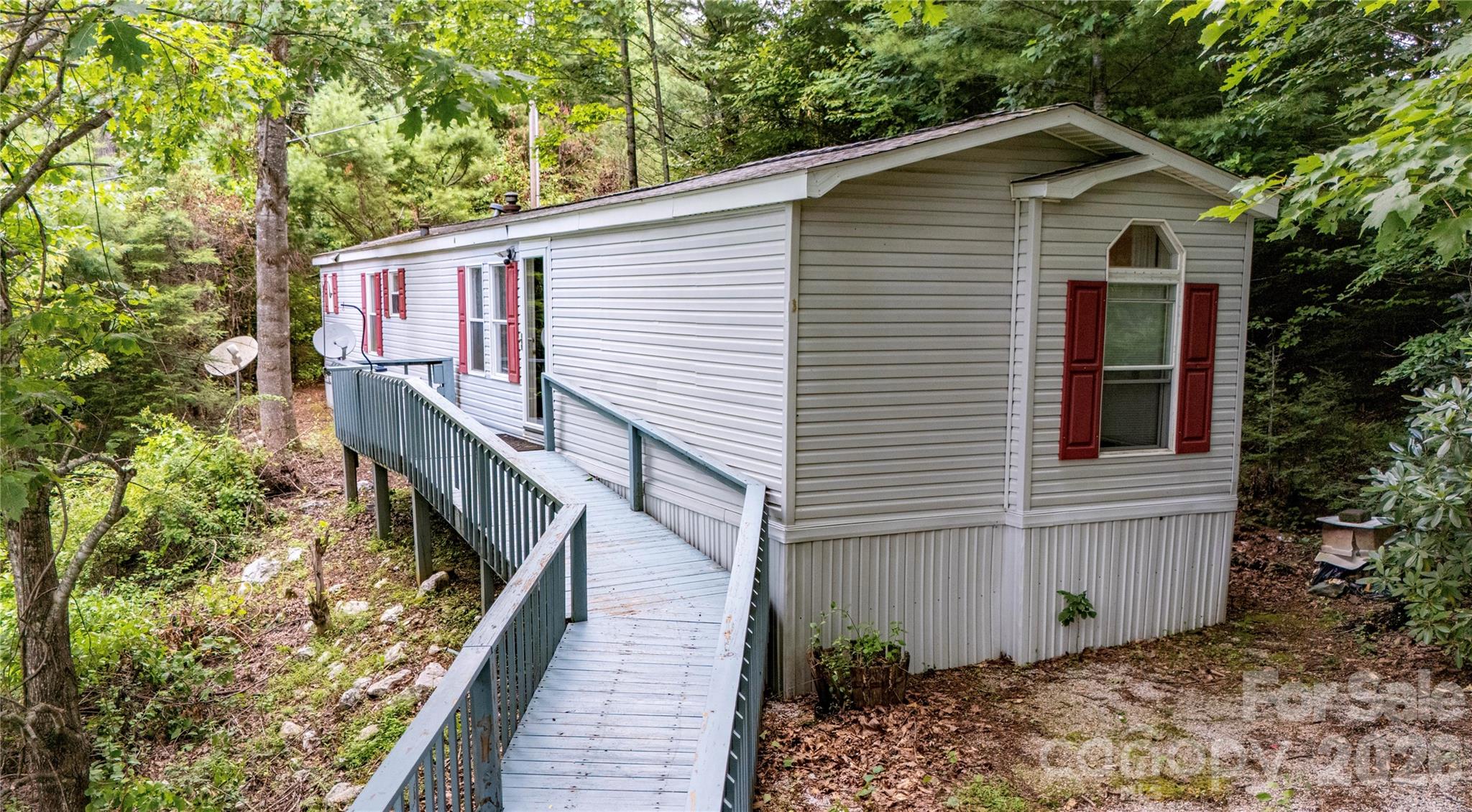 main property photo 26