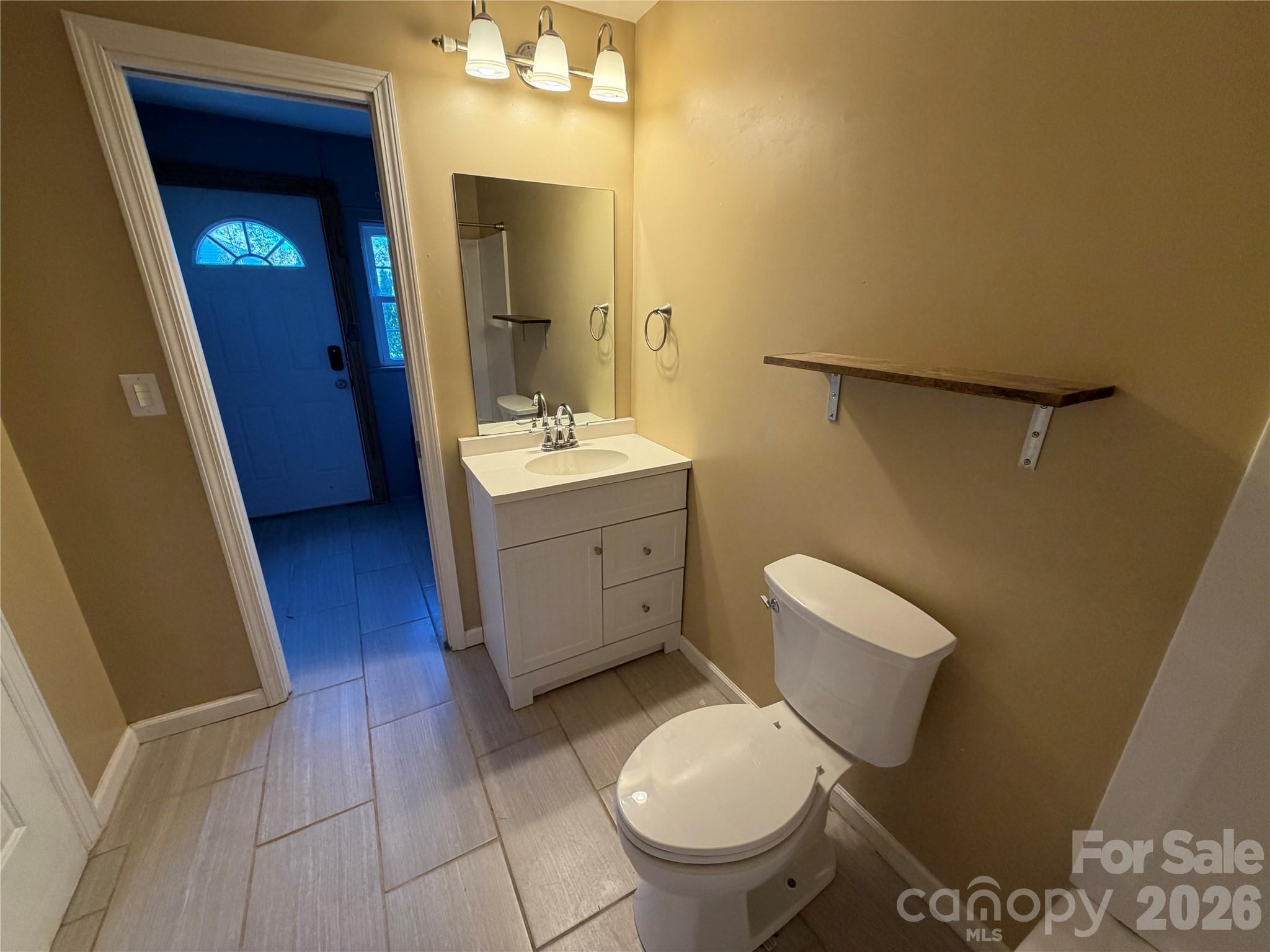 main property photo 19
