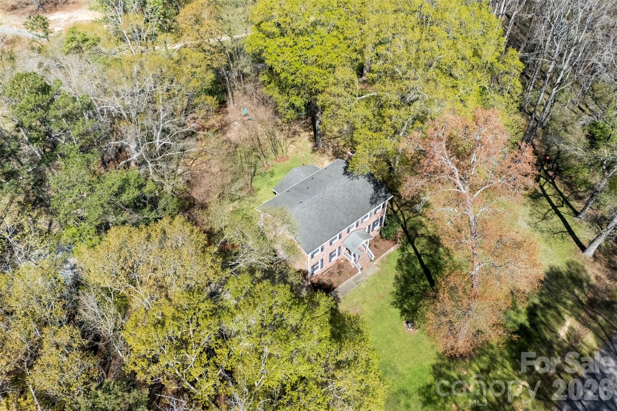 main property photo 37