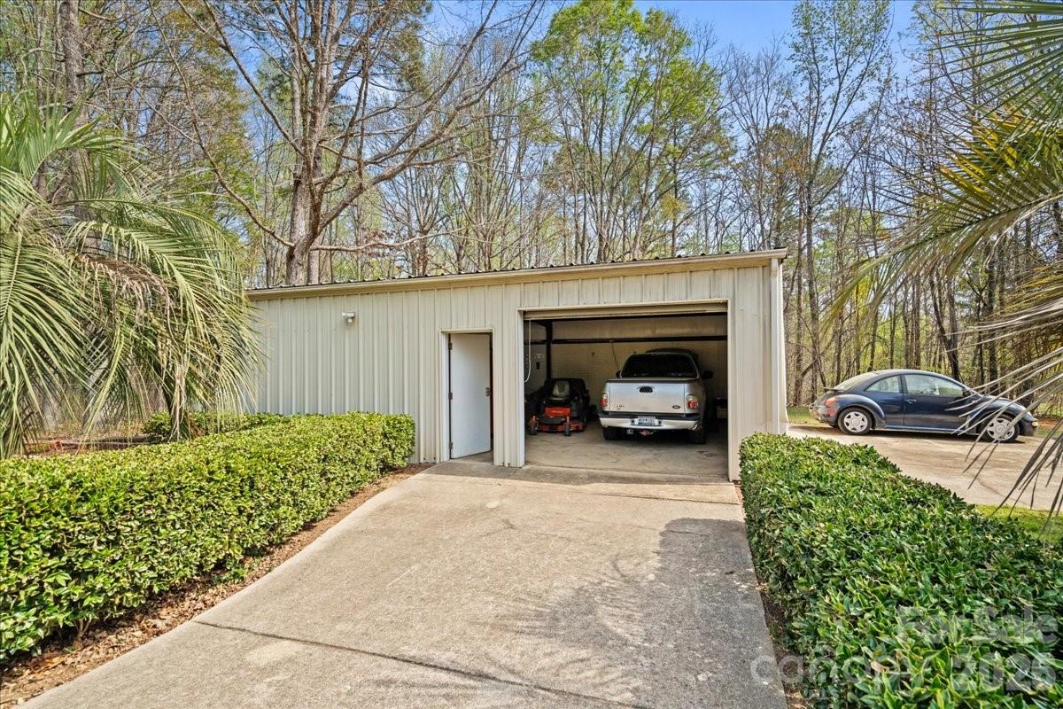 main property photo 42