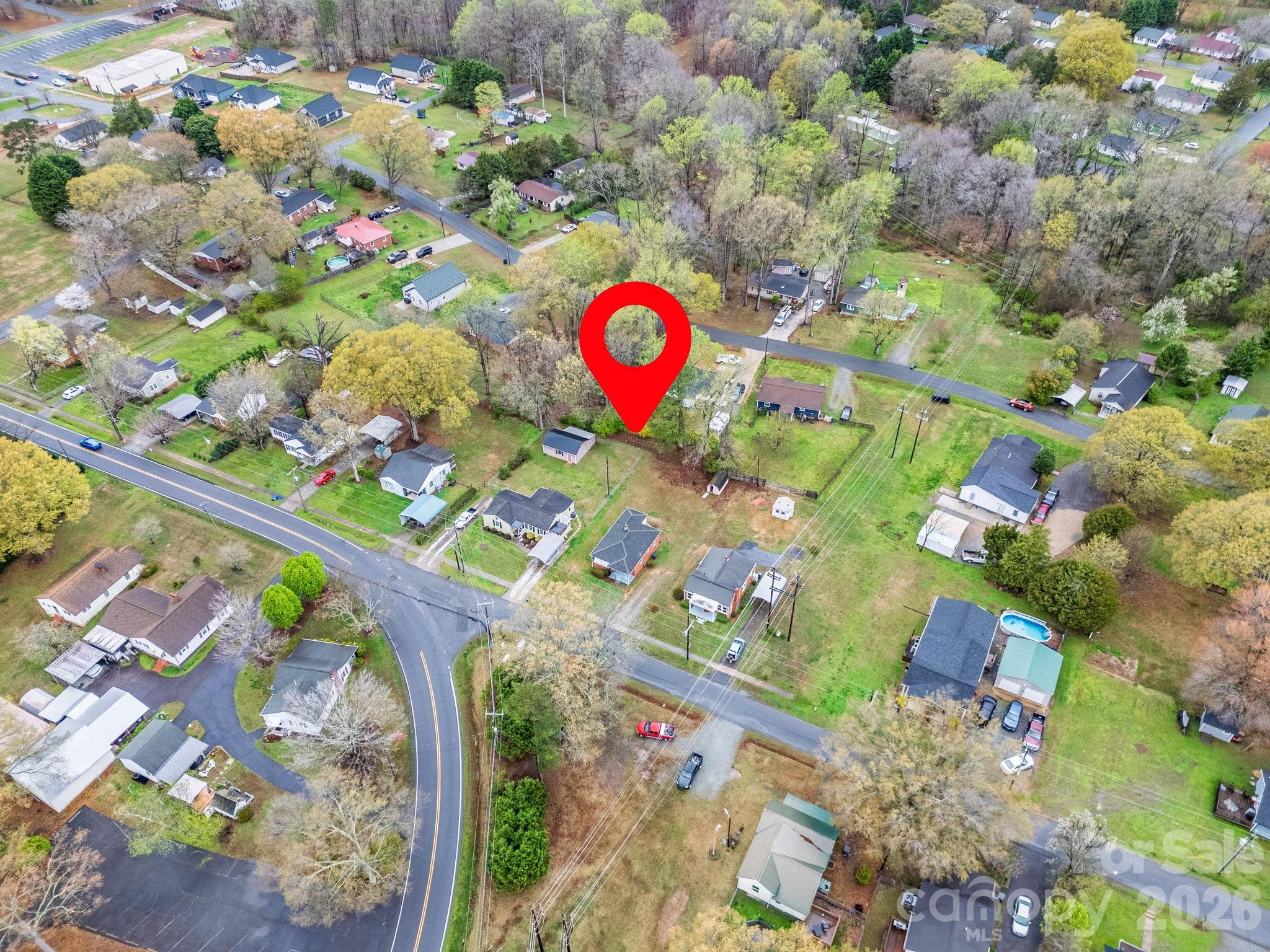 main property photo 29