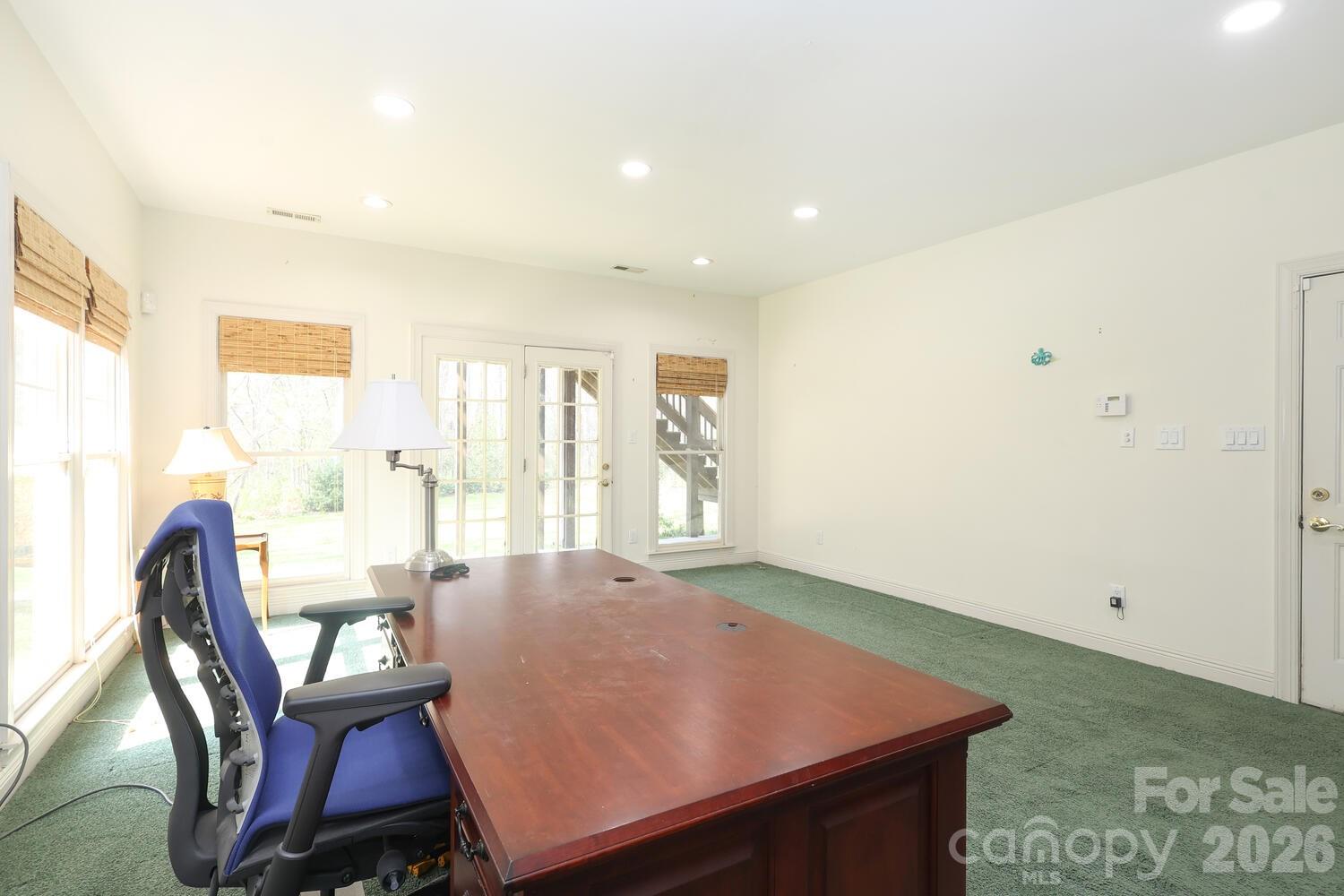 main property photo 35