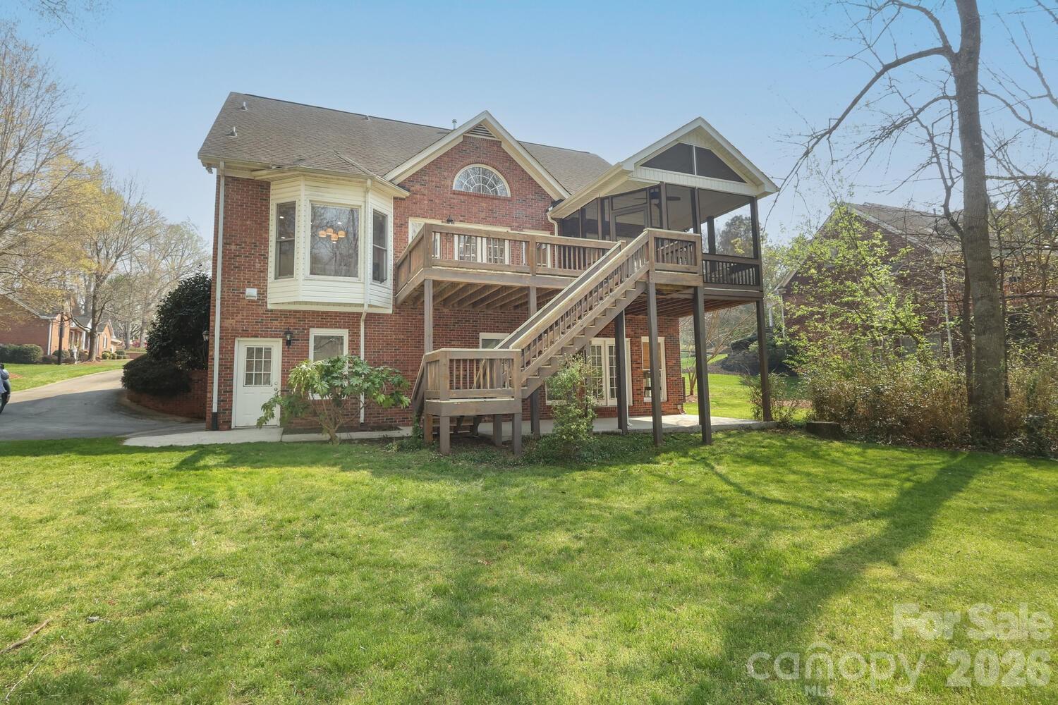 main property photo 42