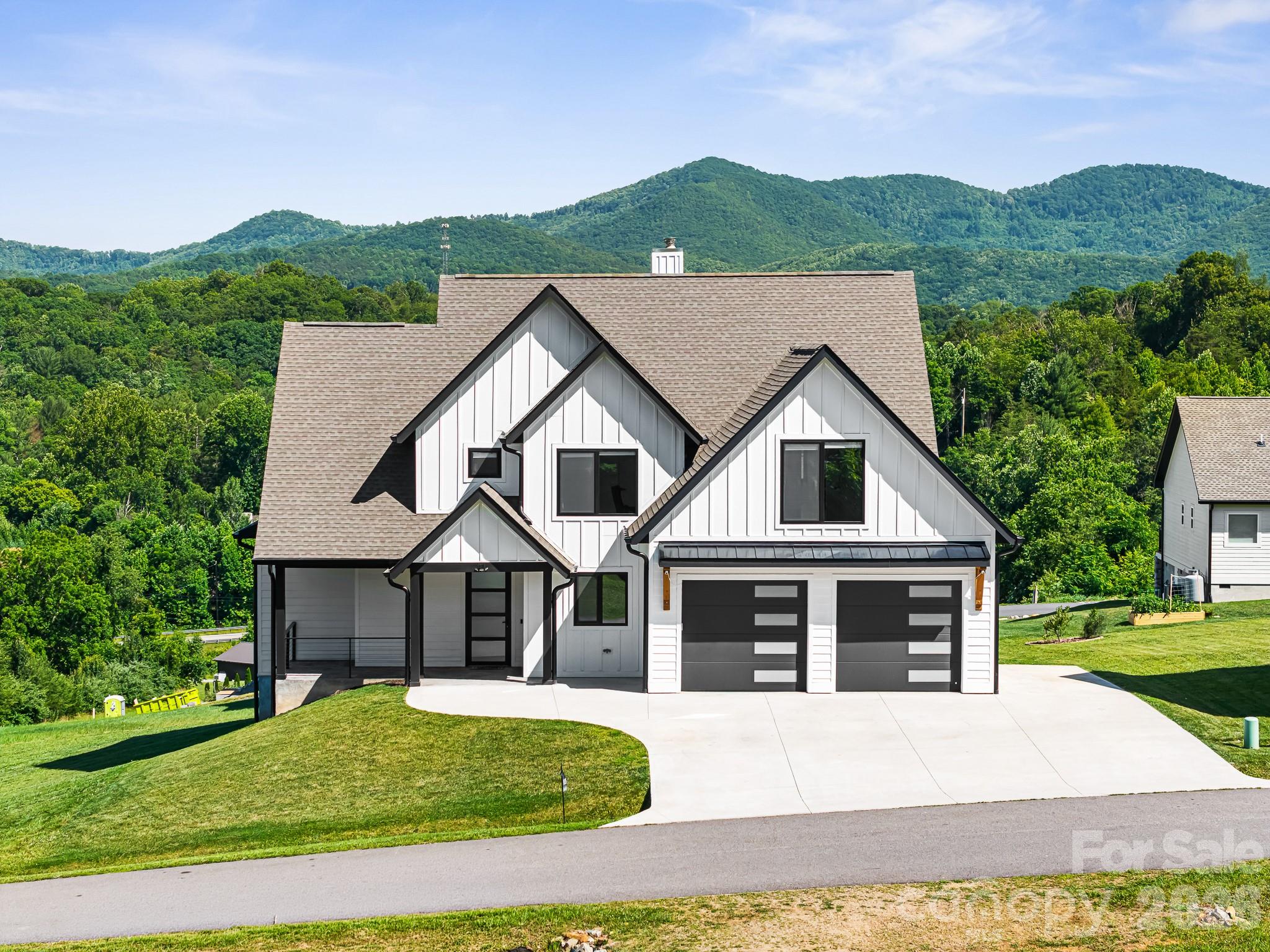 main property photo 41