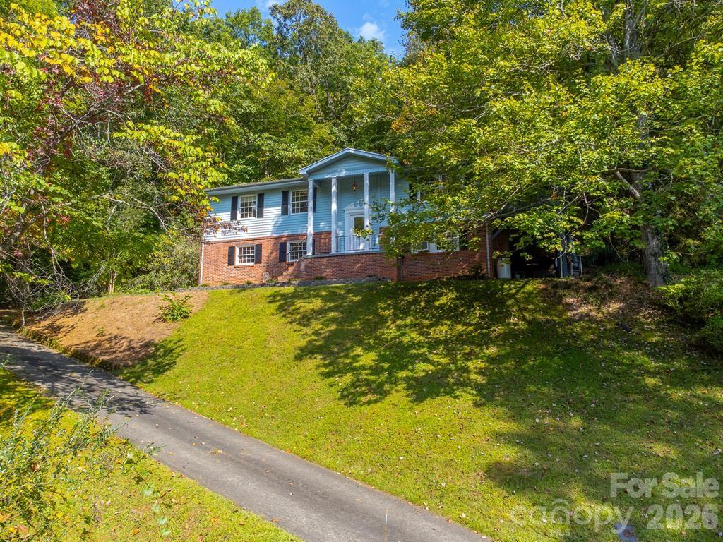 main property photo 25