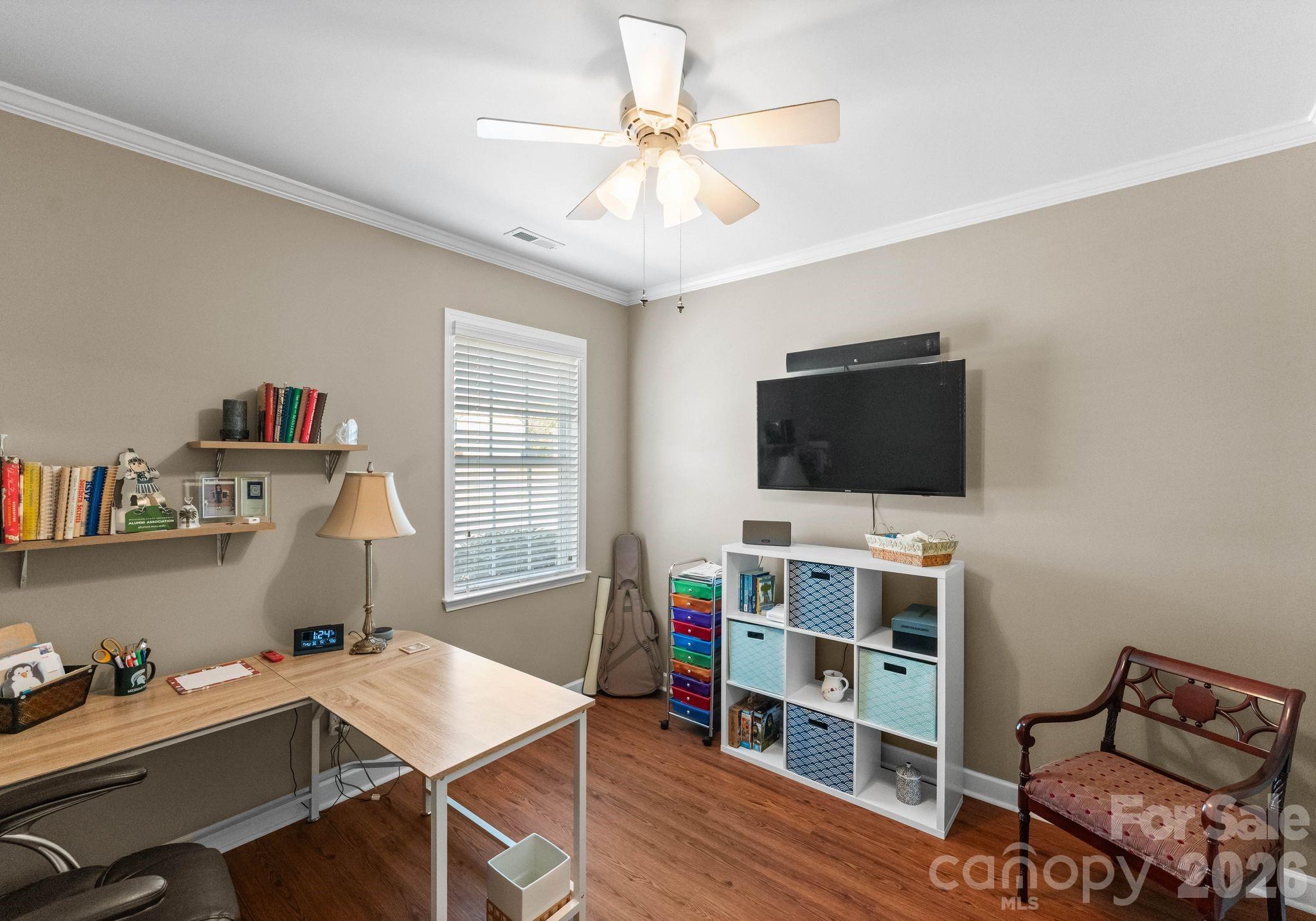 main property photo 24