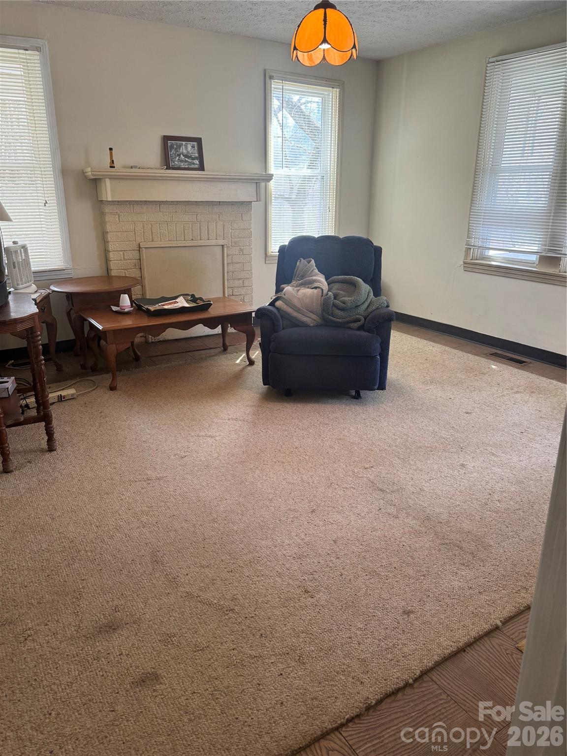 property viewer photo 47