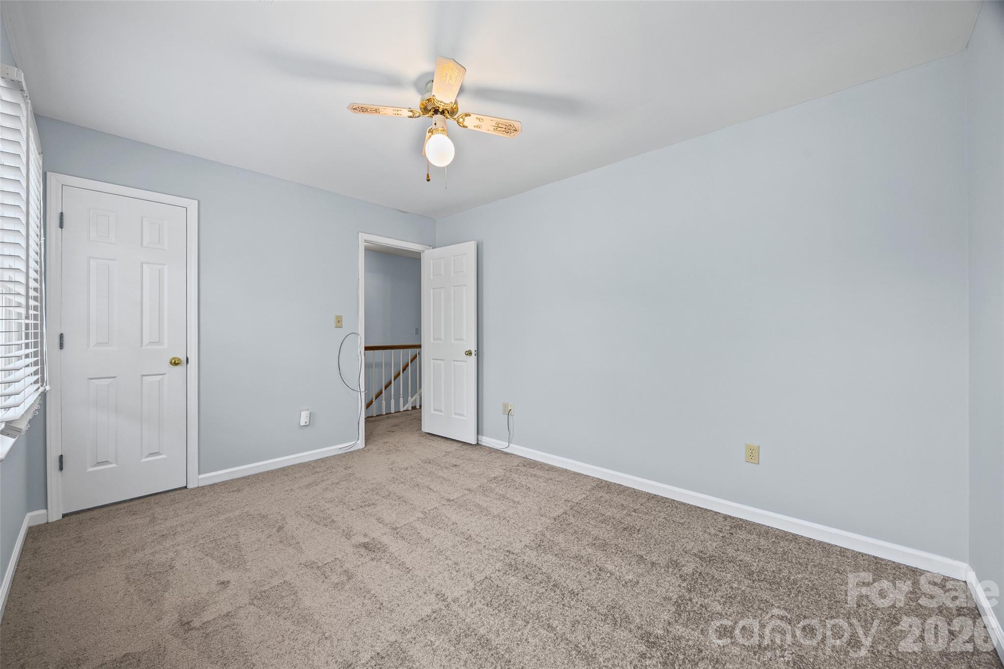 property viewer photo 22