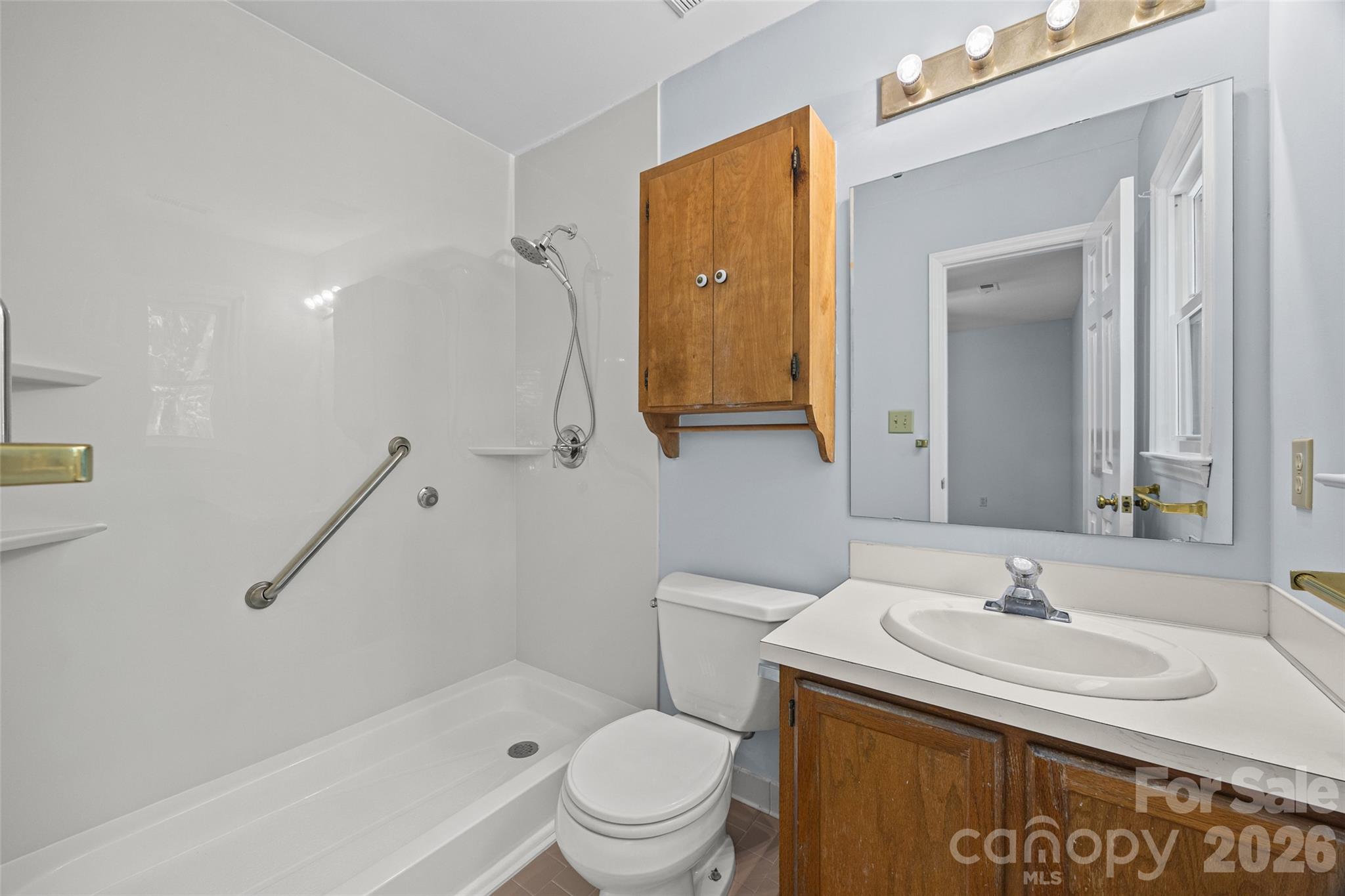 property viewer photo 25