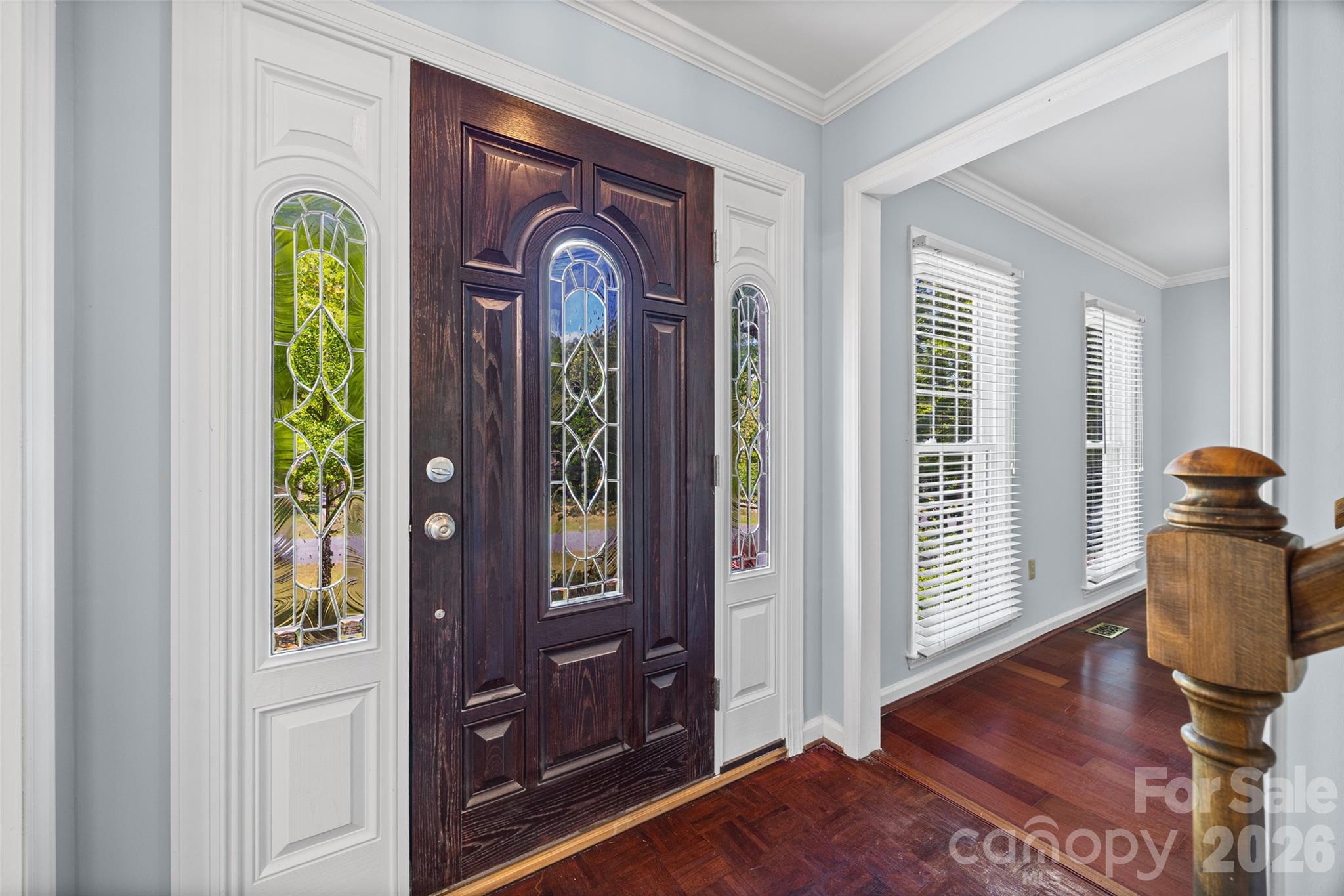 property viewer photo 3