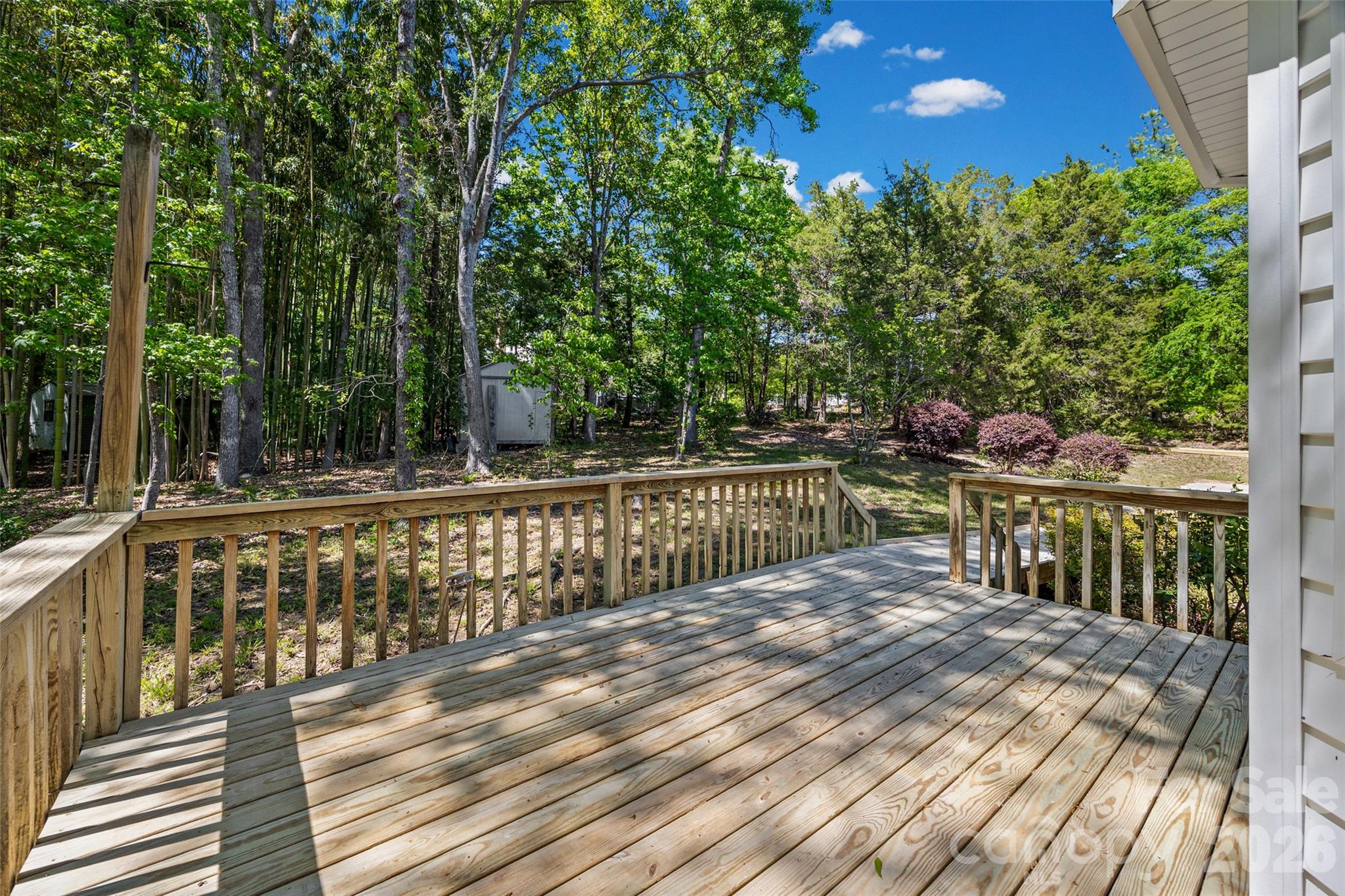 property viewer photo 32