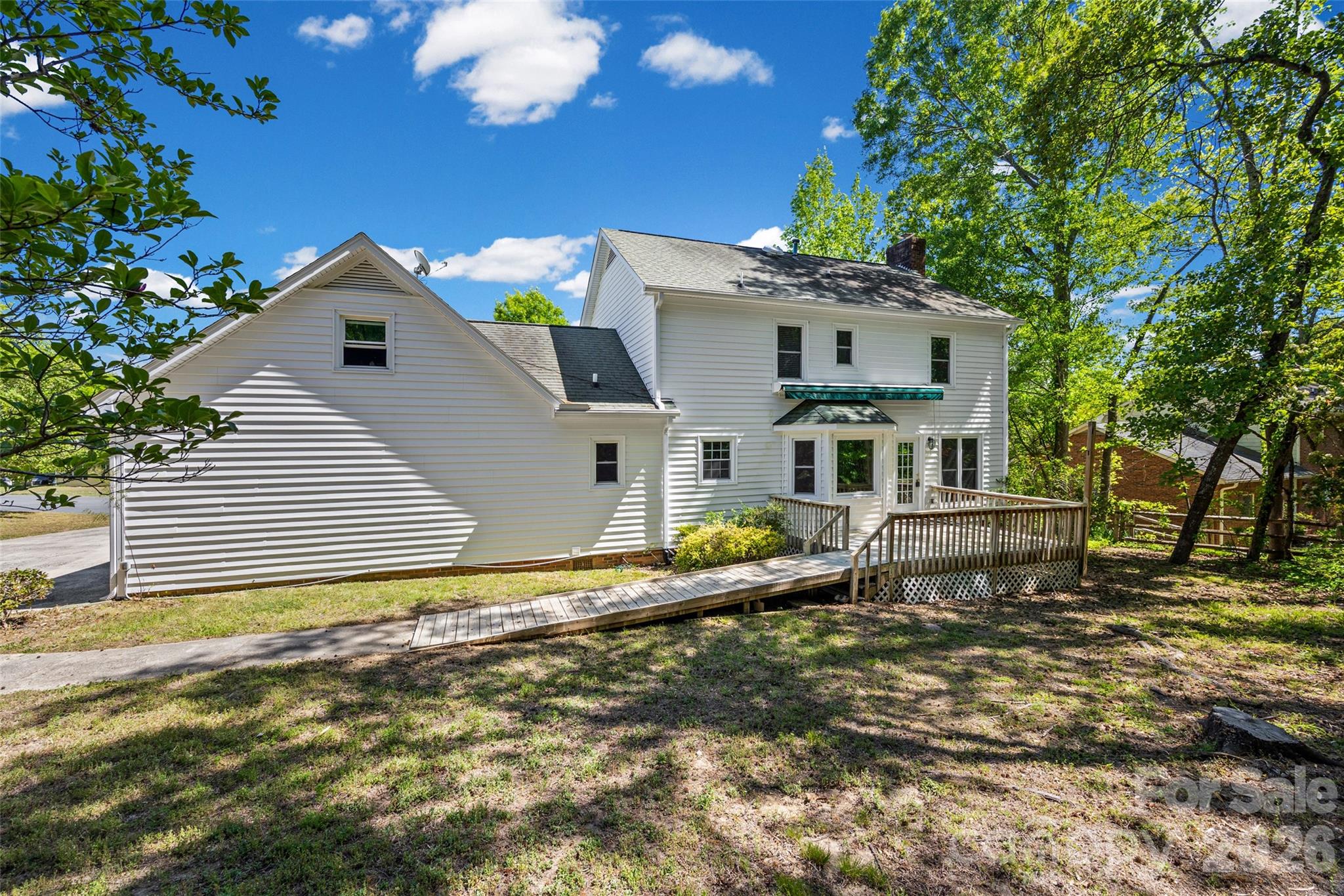 property viewer photo 33