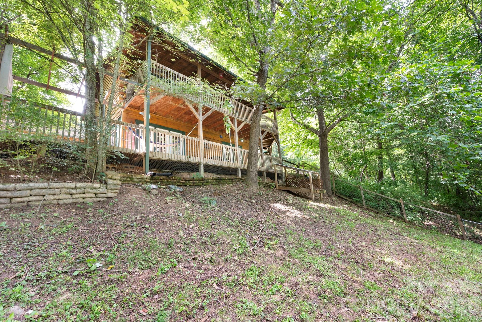 main property photo 33