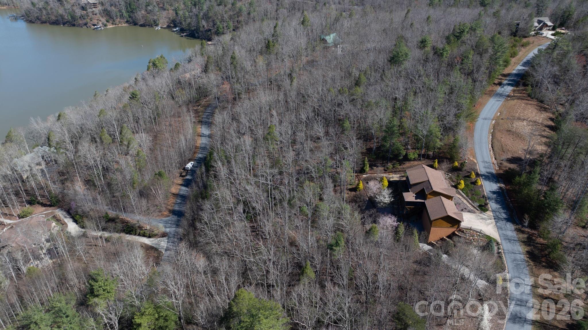 main property photo 14