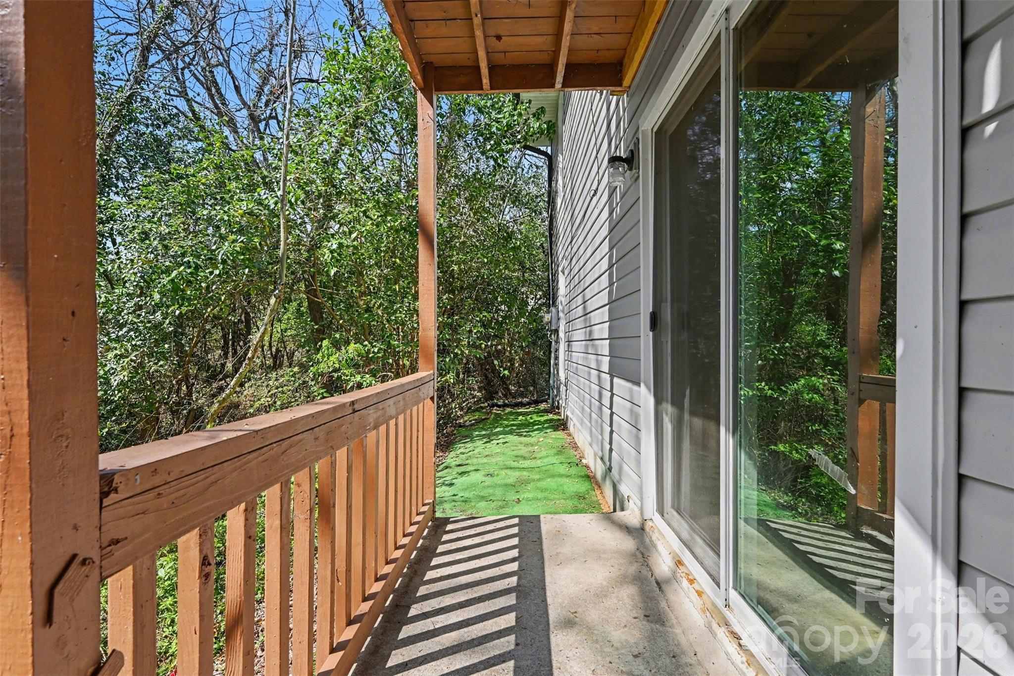 main property photo 27