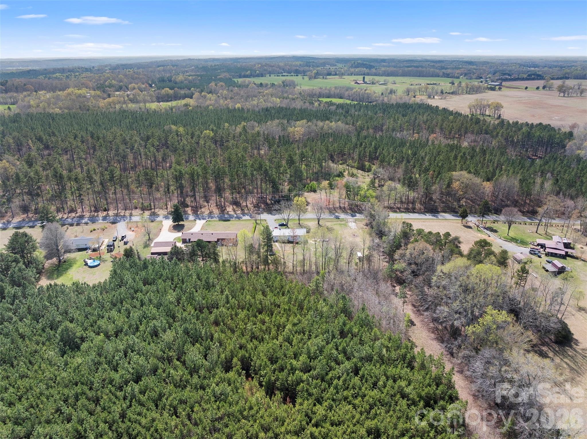 main property photo 34