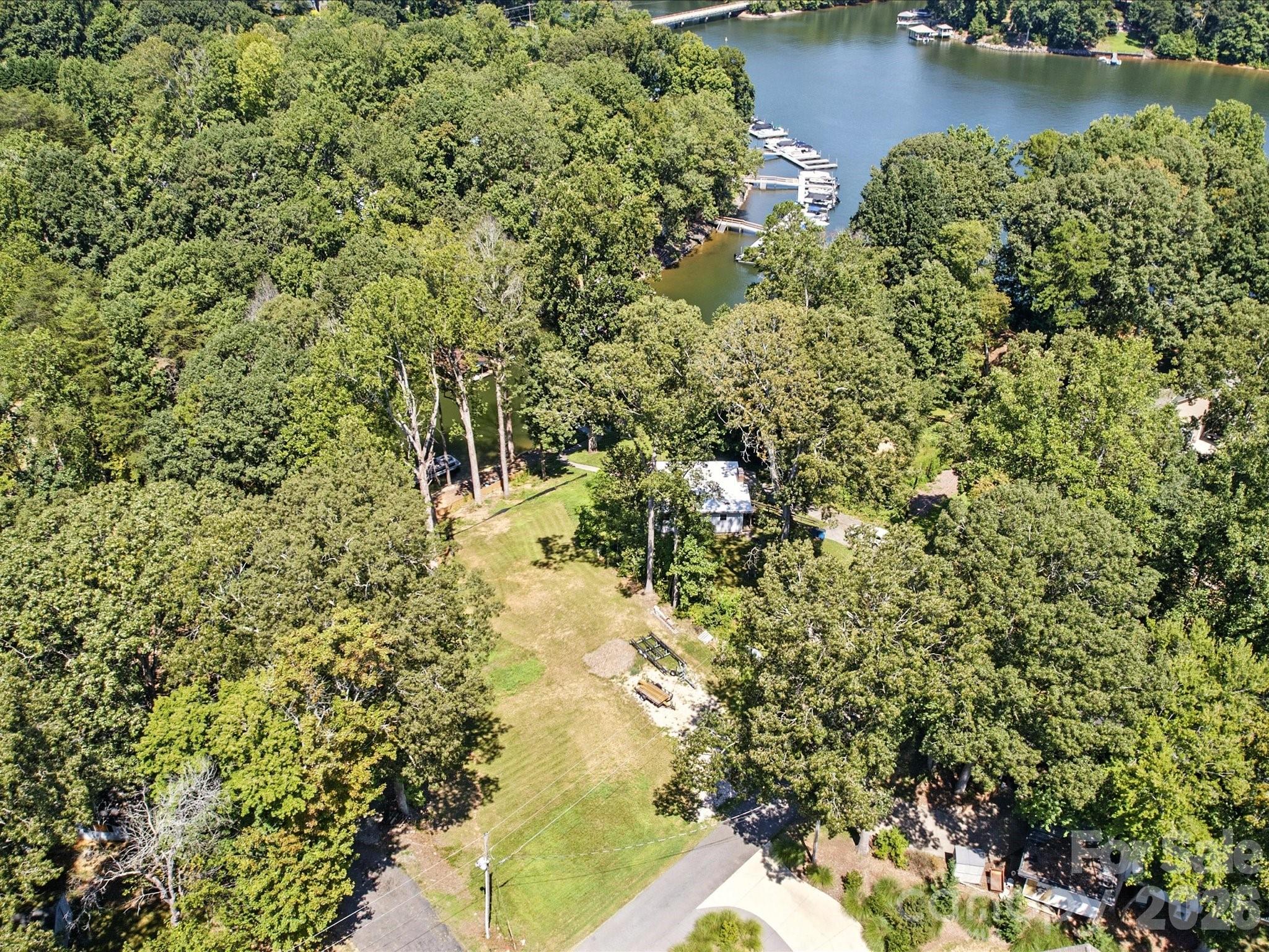 main property photo 15