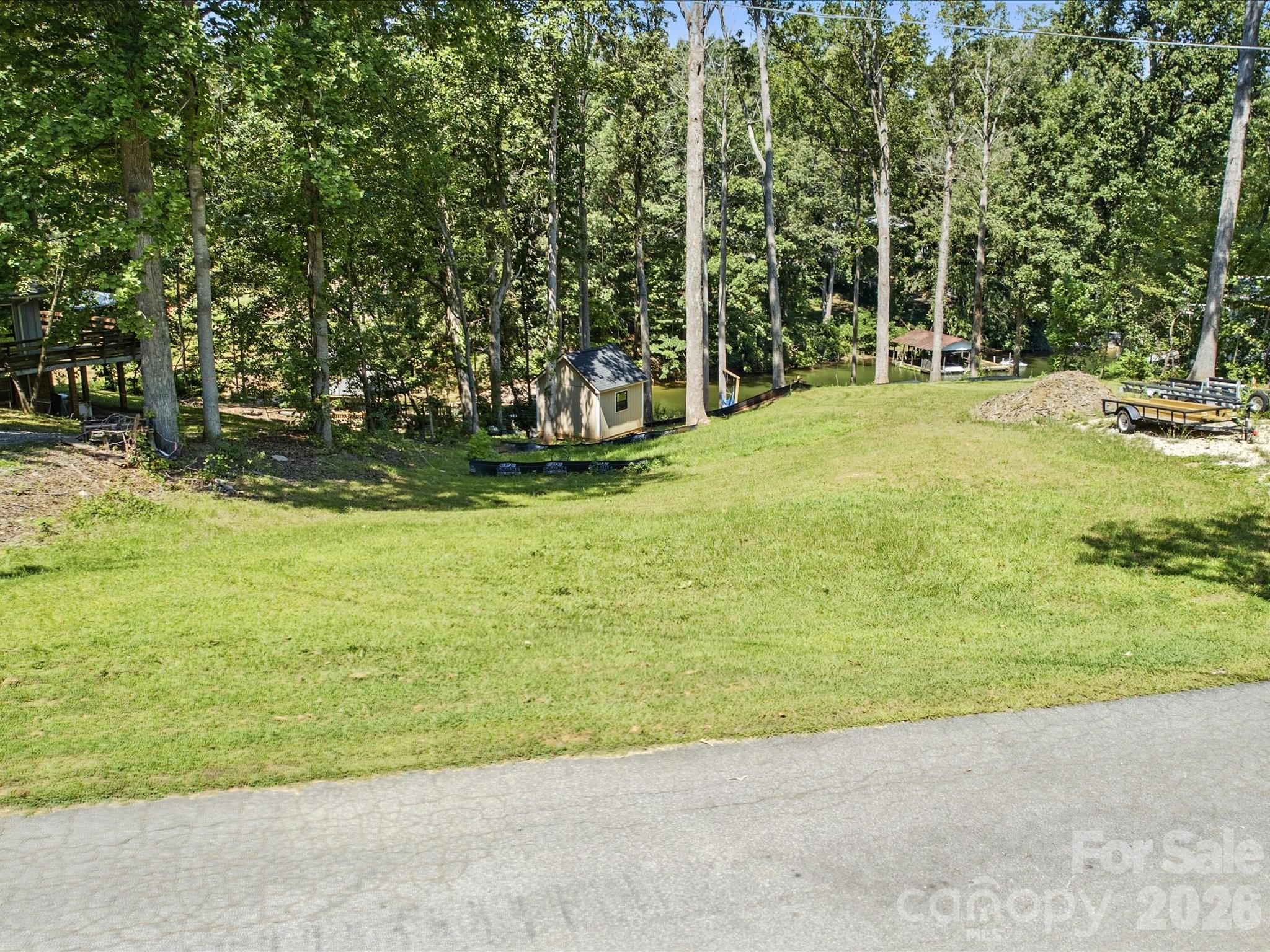 main property photo 22