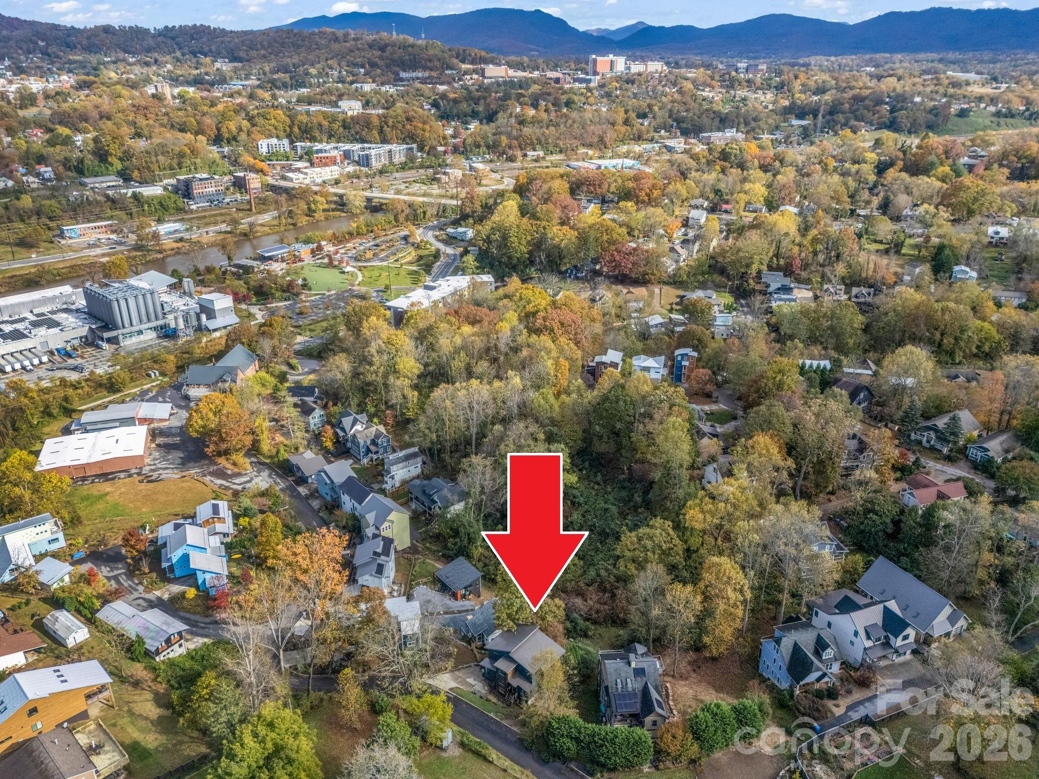 main property photo 43