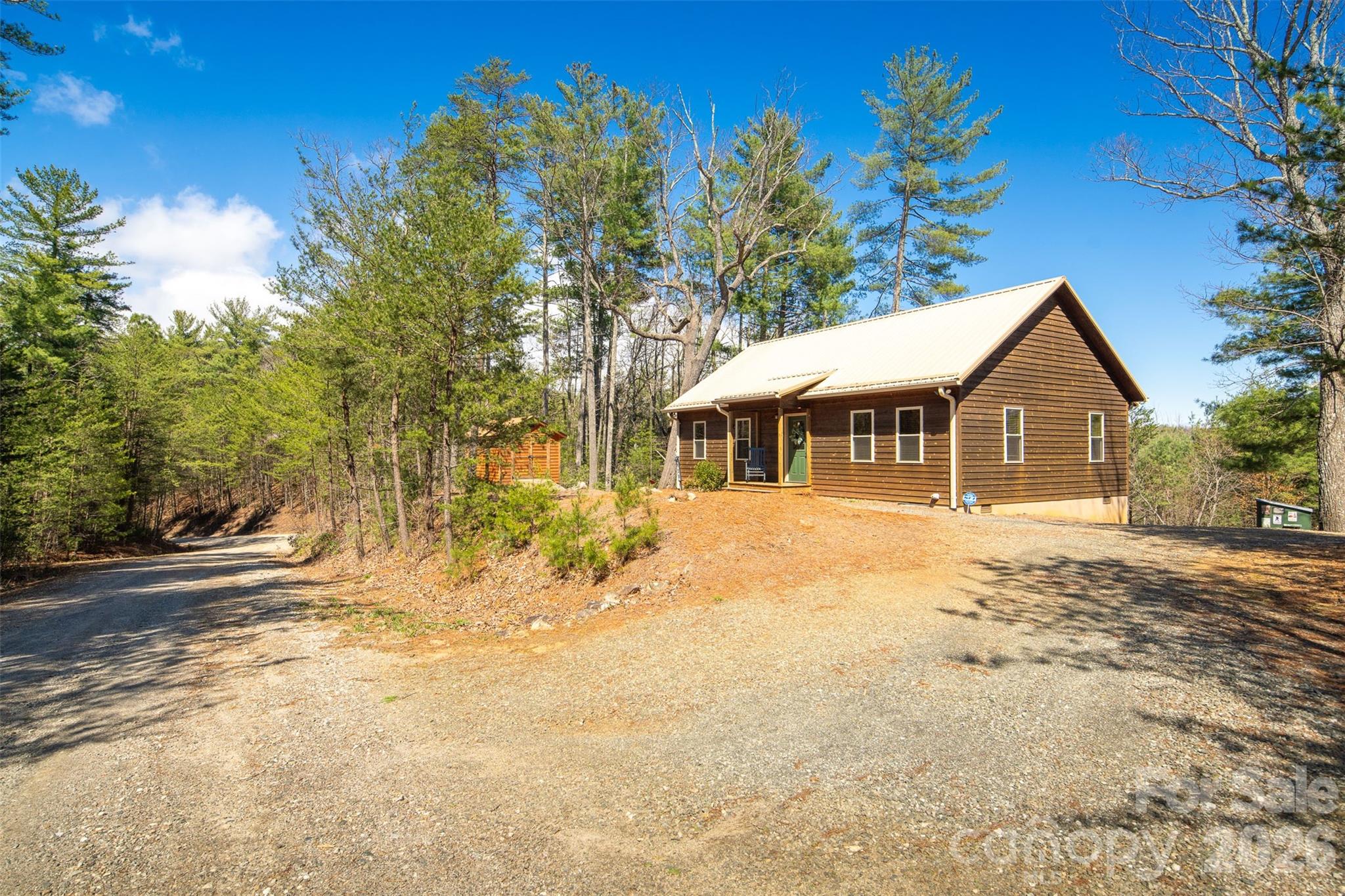 main property photo 35