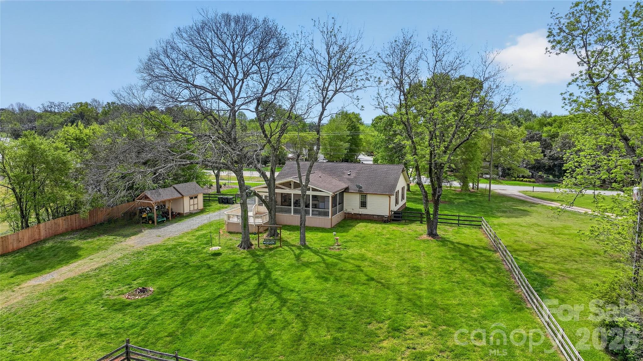 main property photo 27