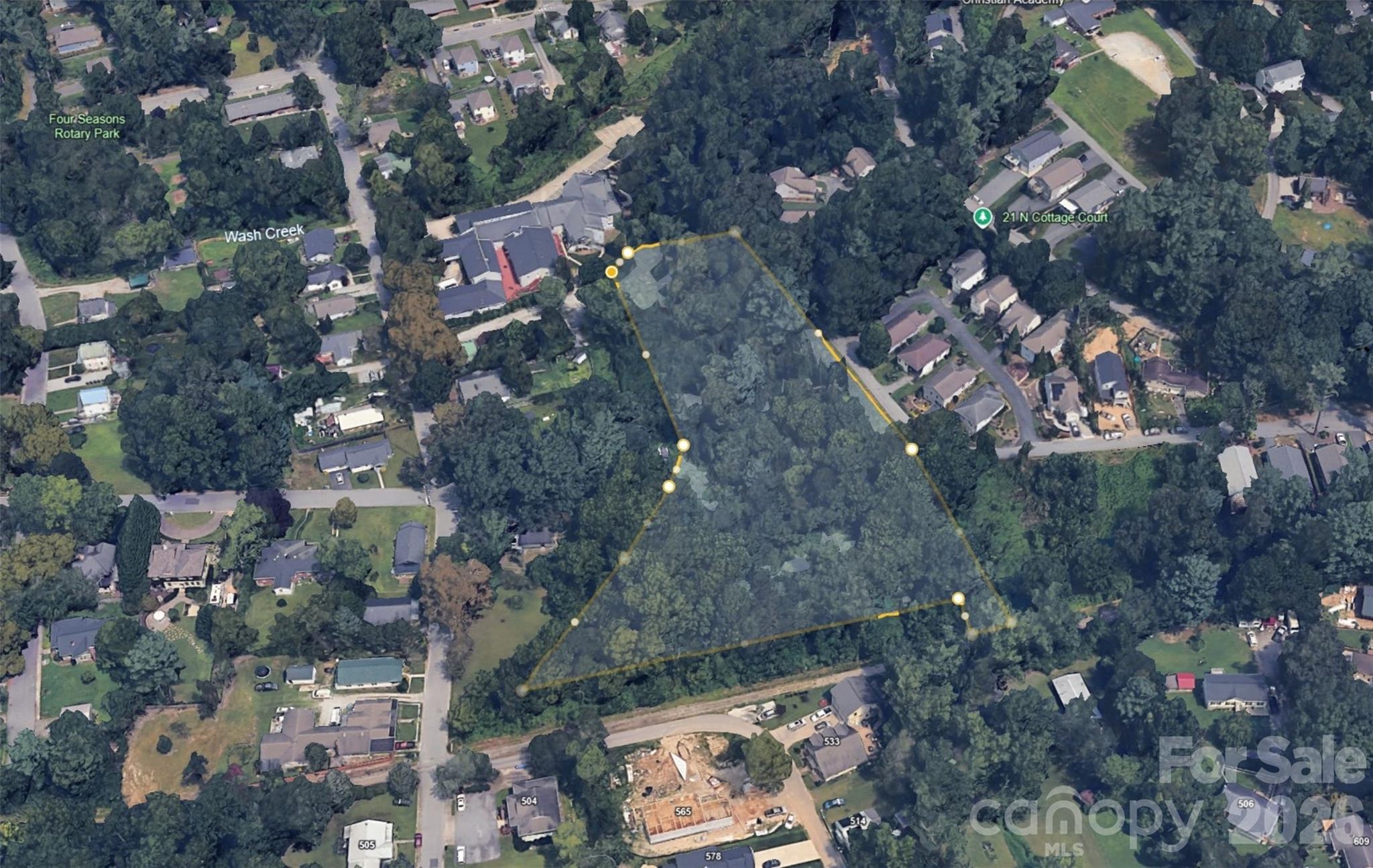 main property photo 17