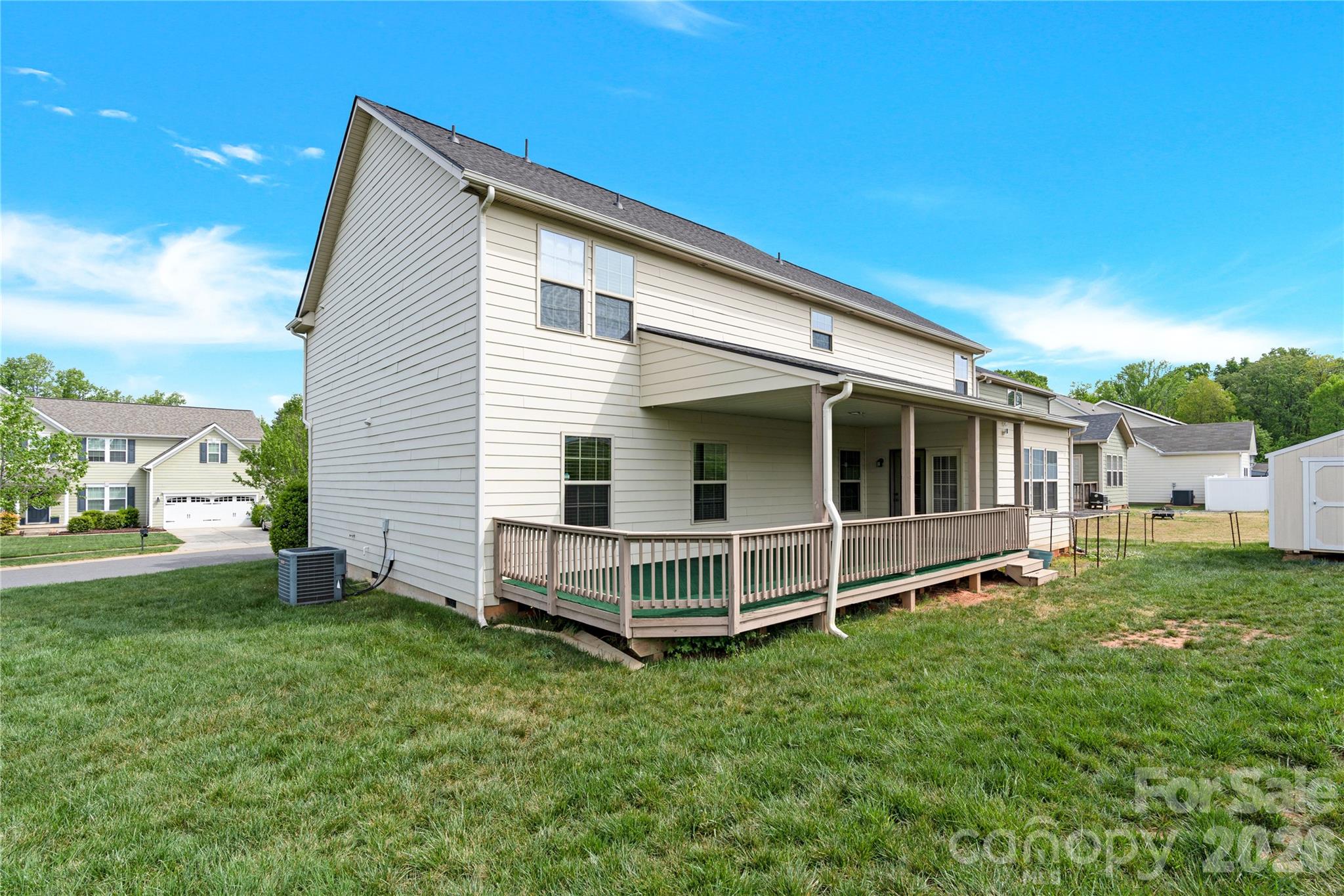 main property photo 8