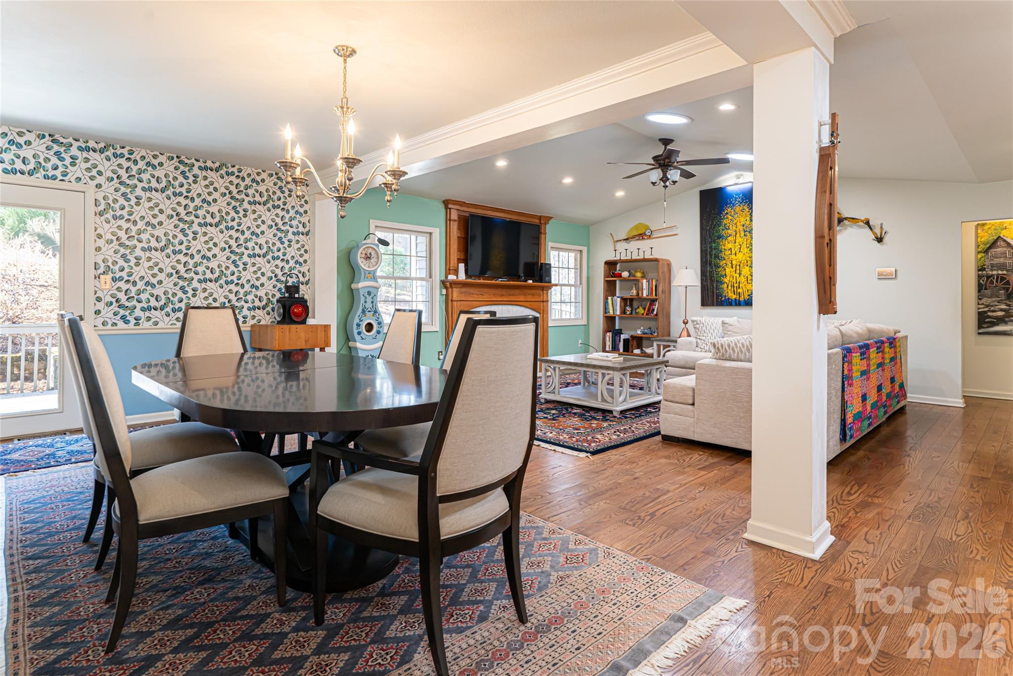 main property photo 12