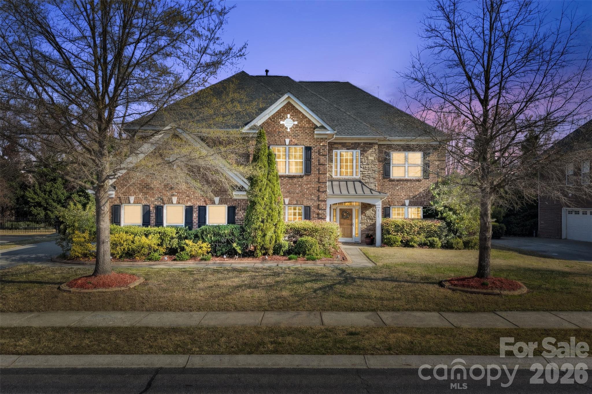 main property photo 28