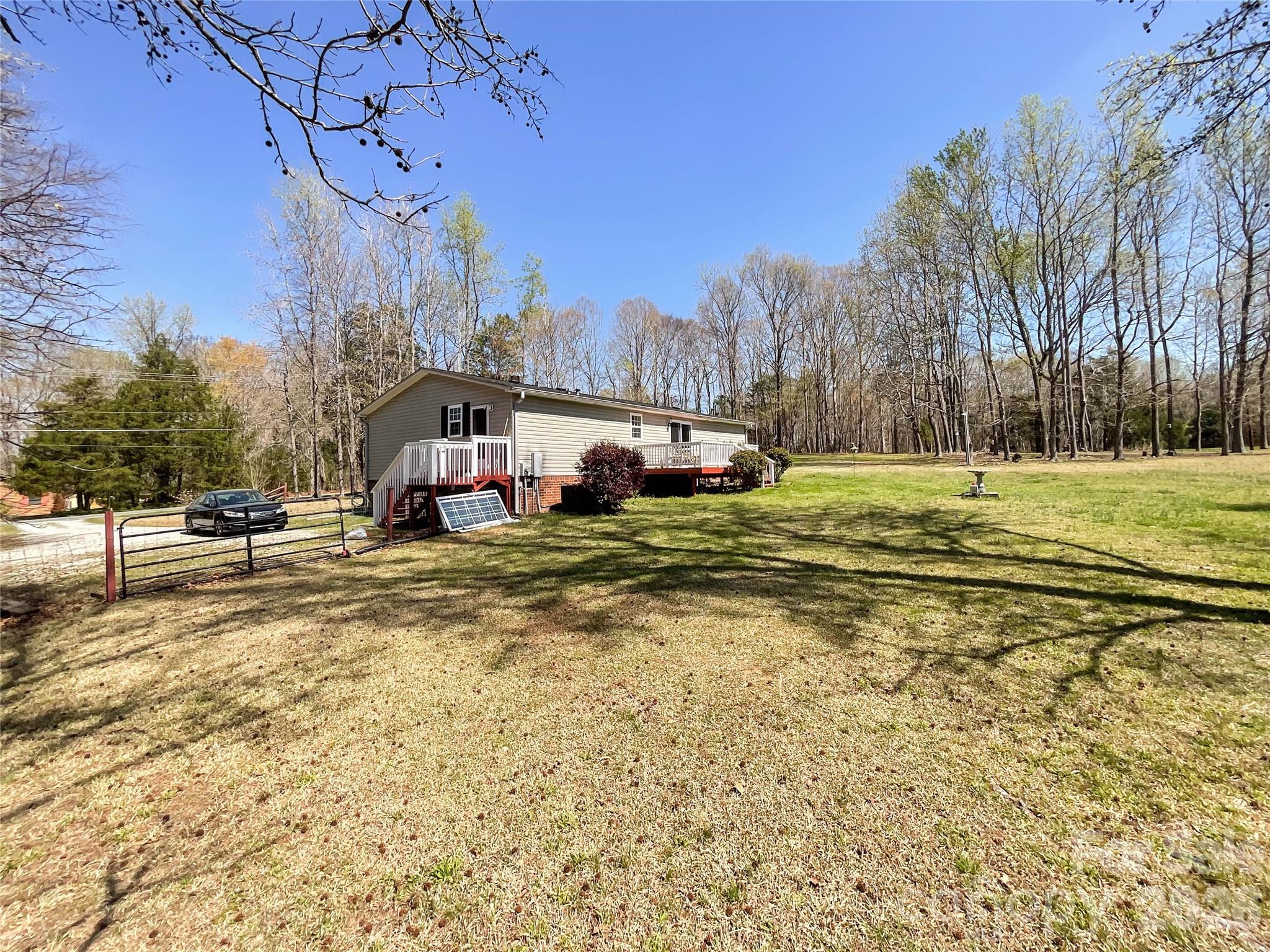 main property photo 34