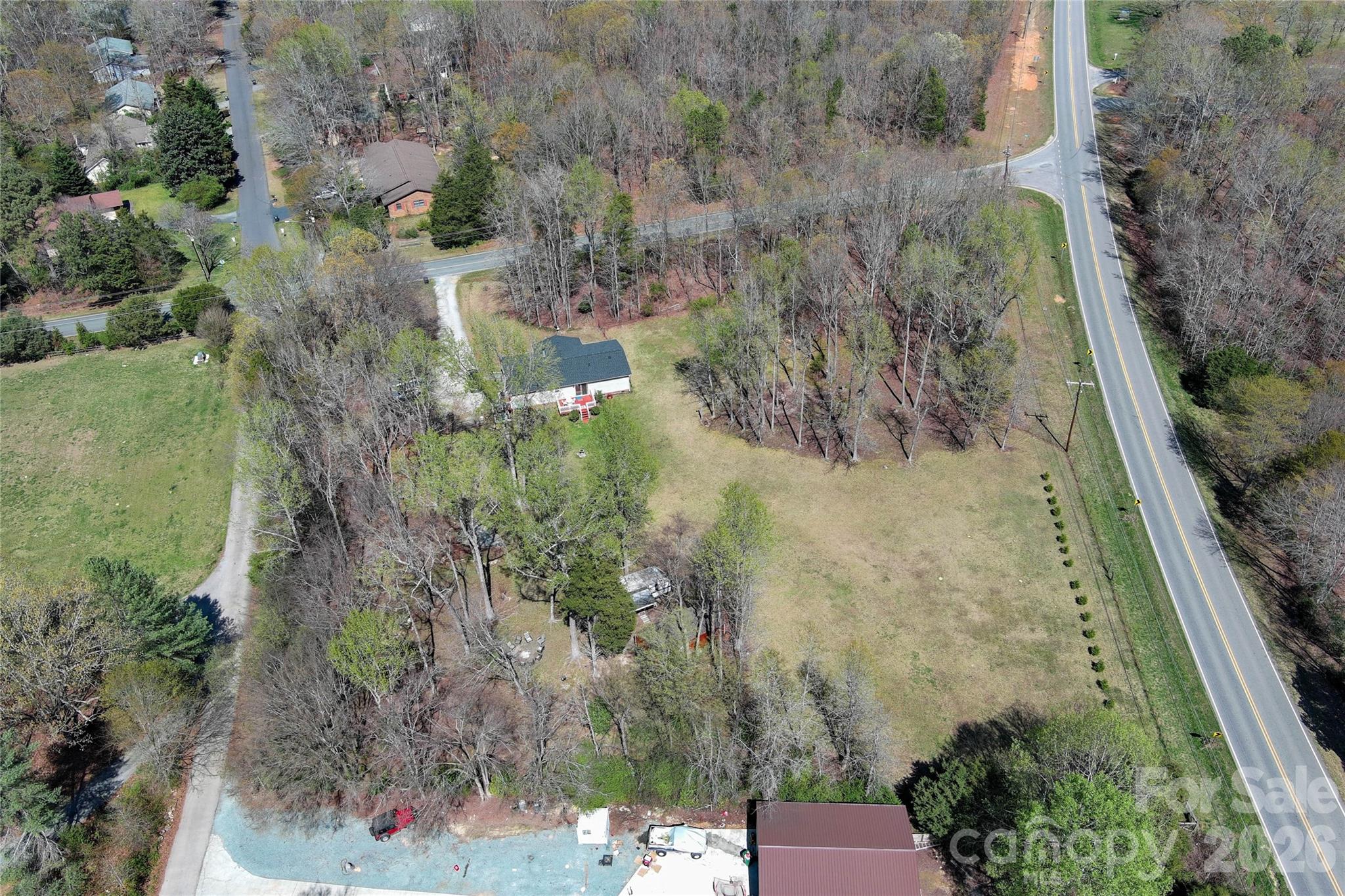 main property photo 38