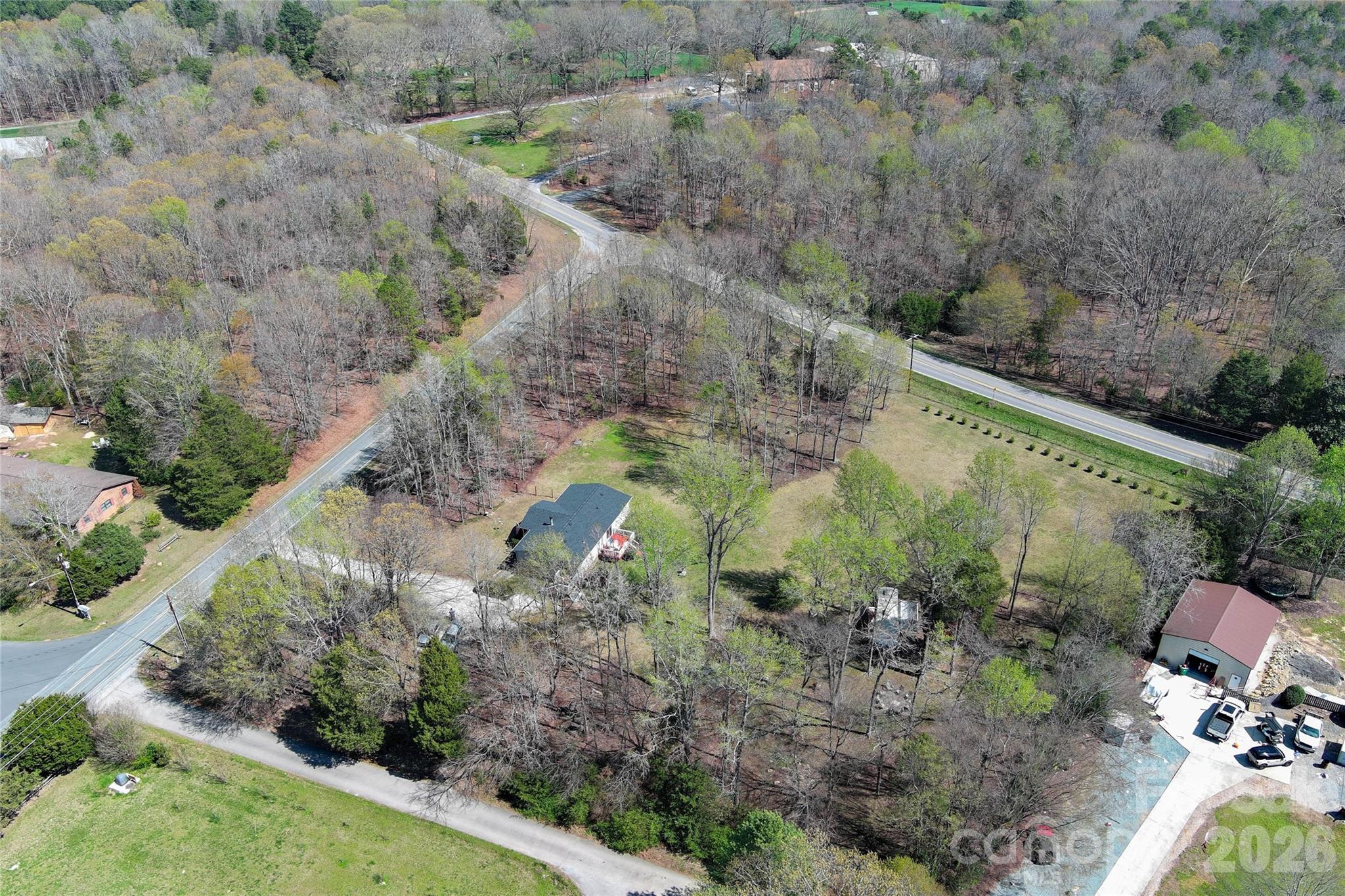 main property photo 39
