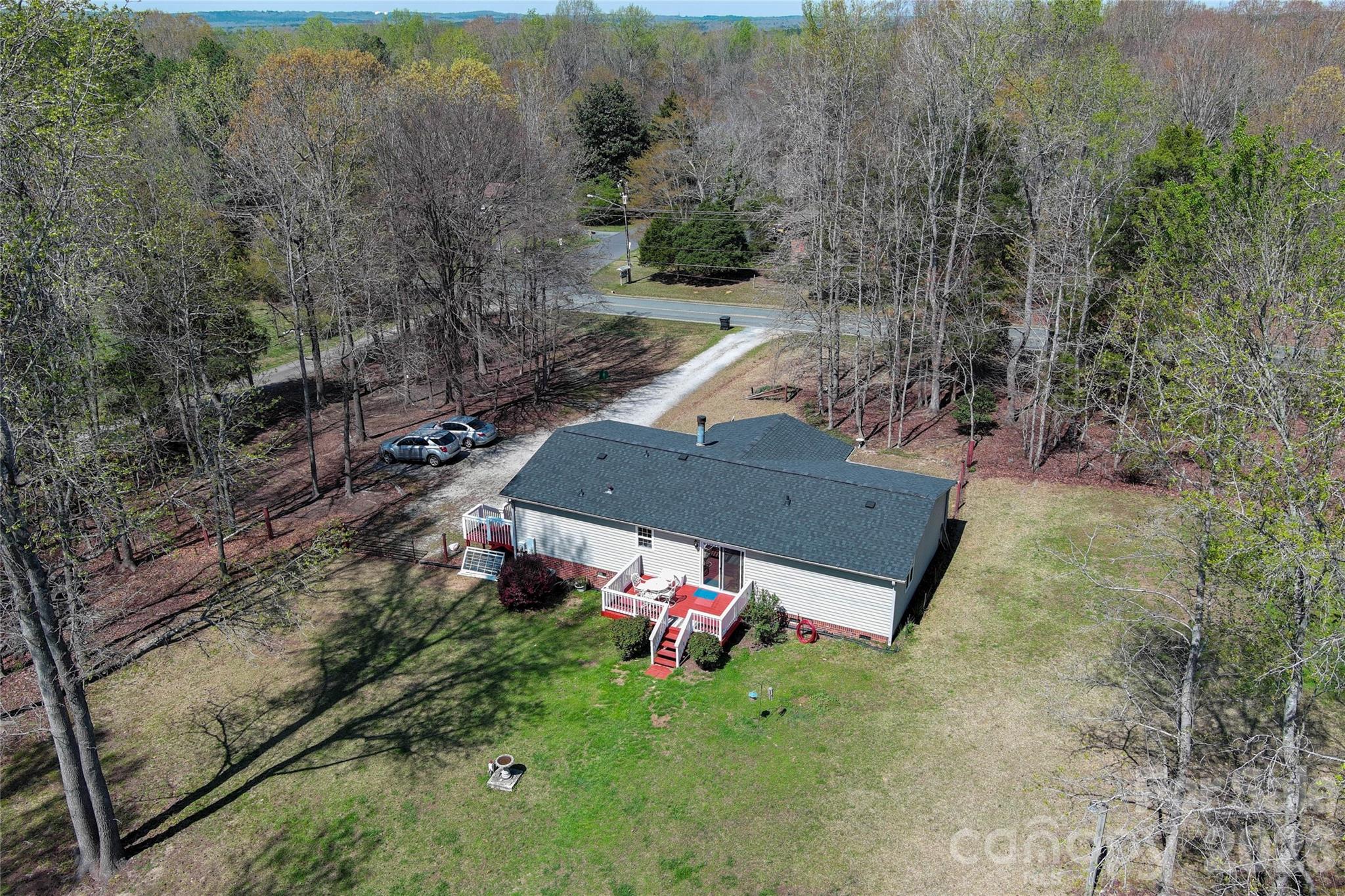main property photo 41