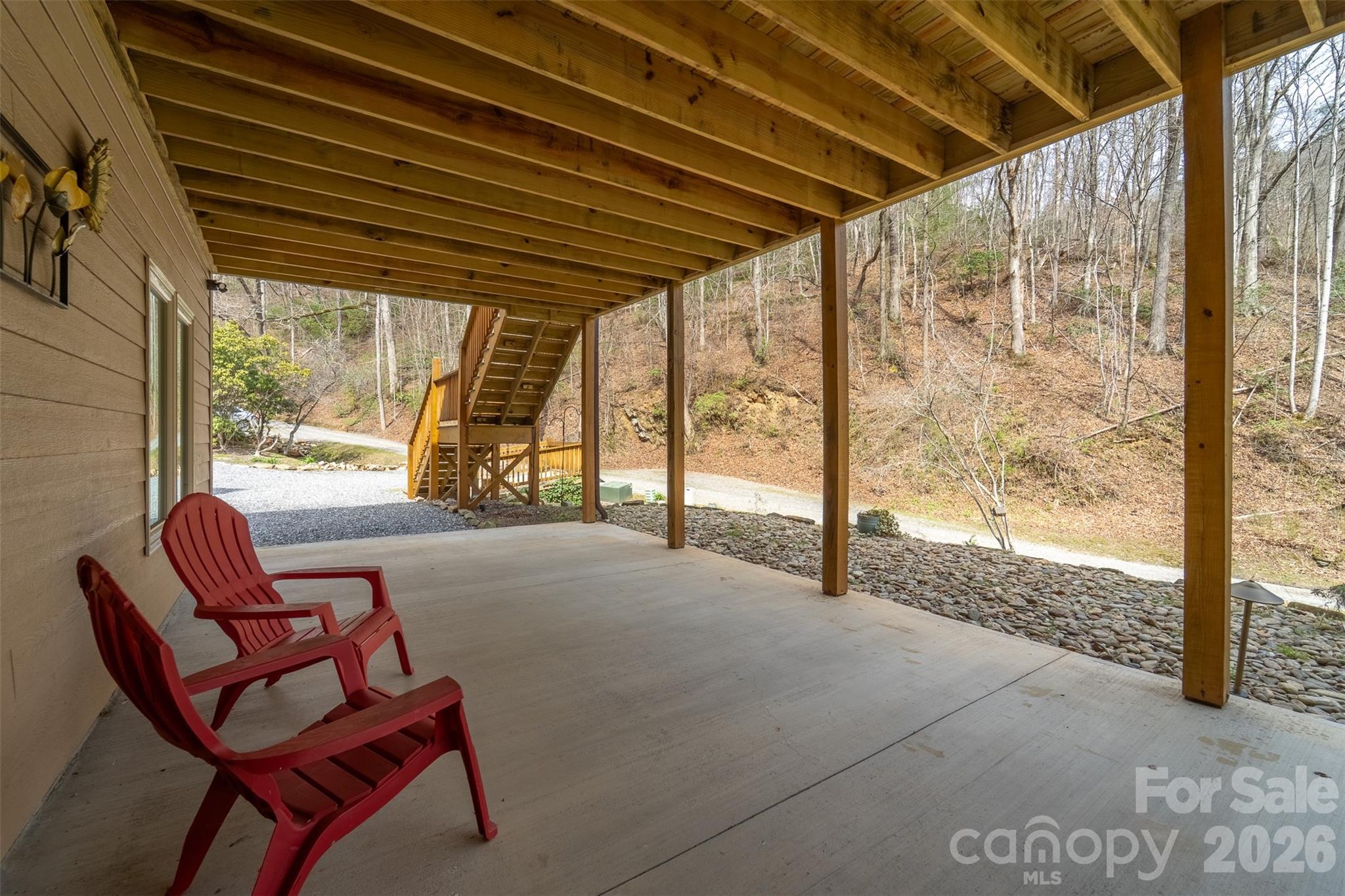 main property photo 32