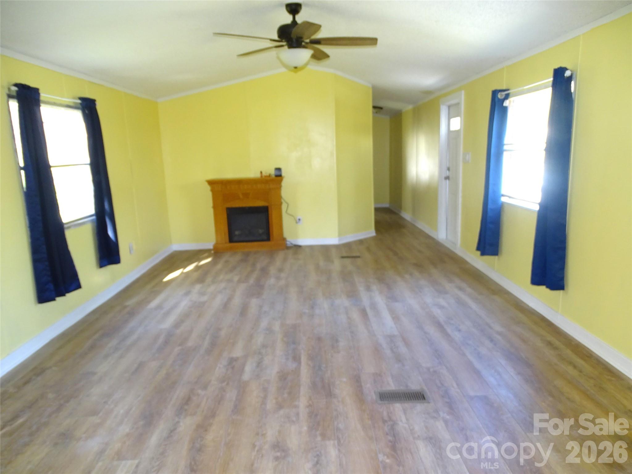 main property photo 7