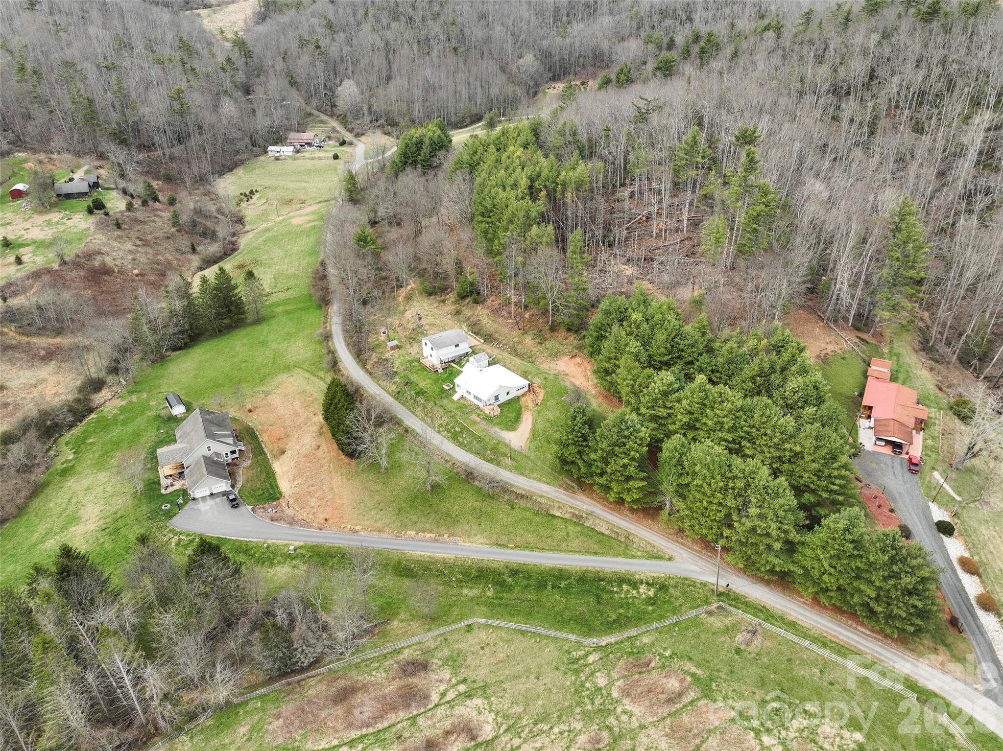 main property photo 36