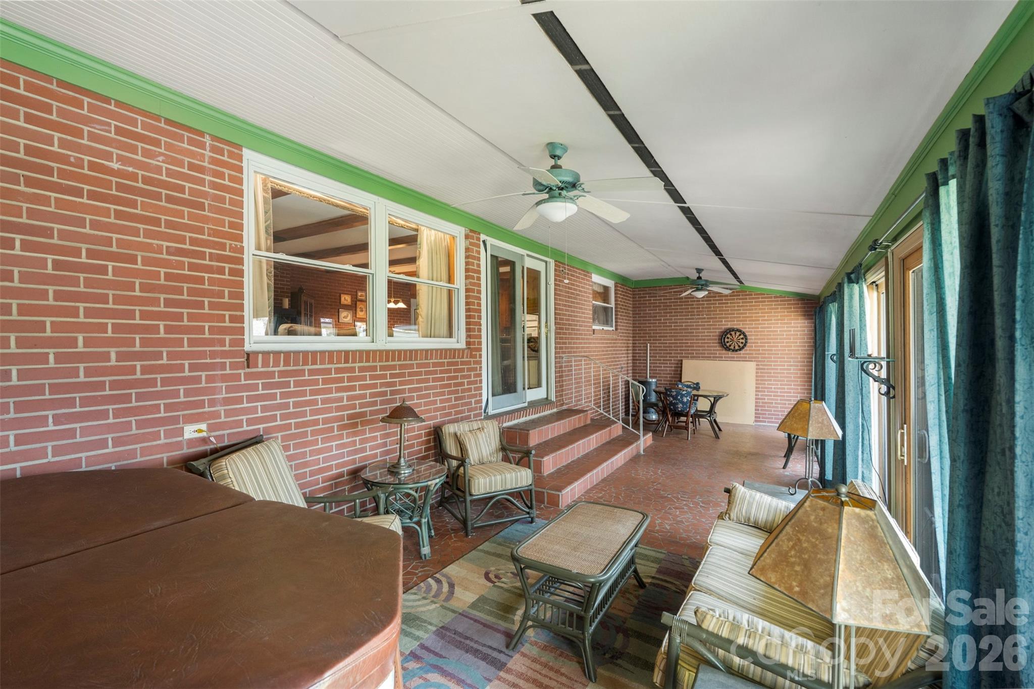 main property photo 18