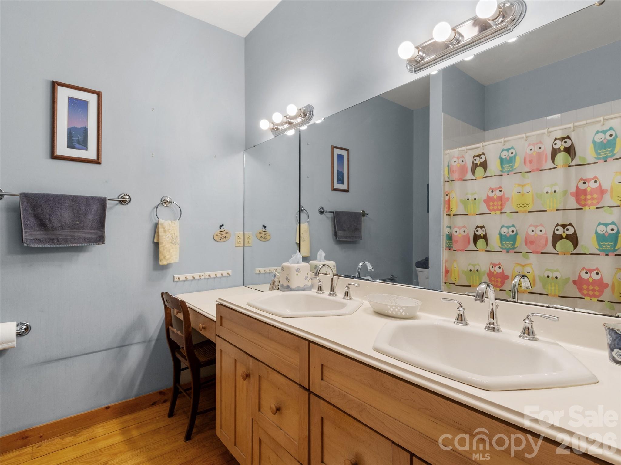 main property photo 27